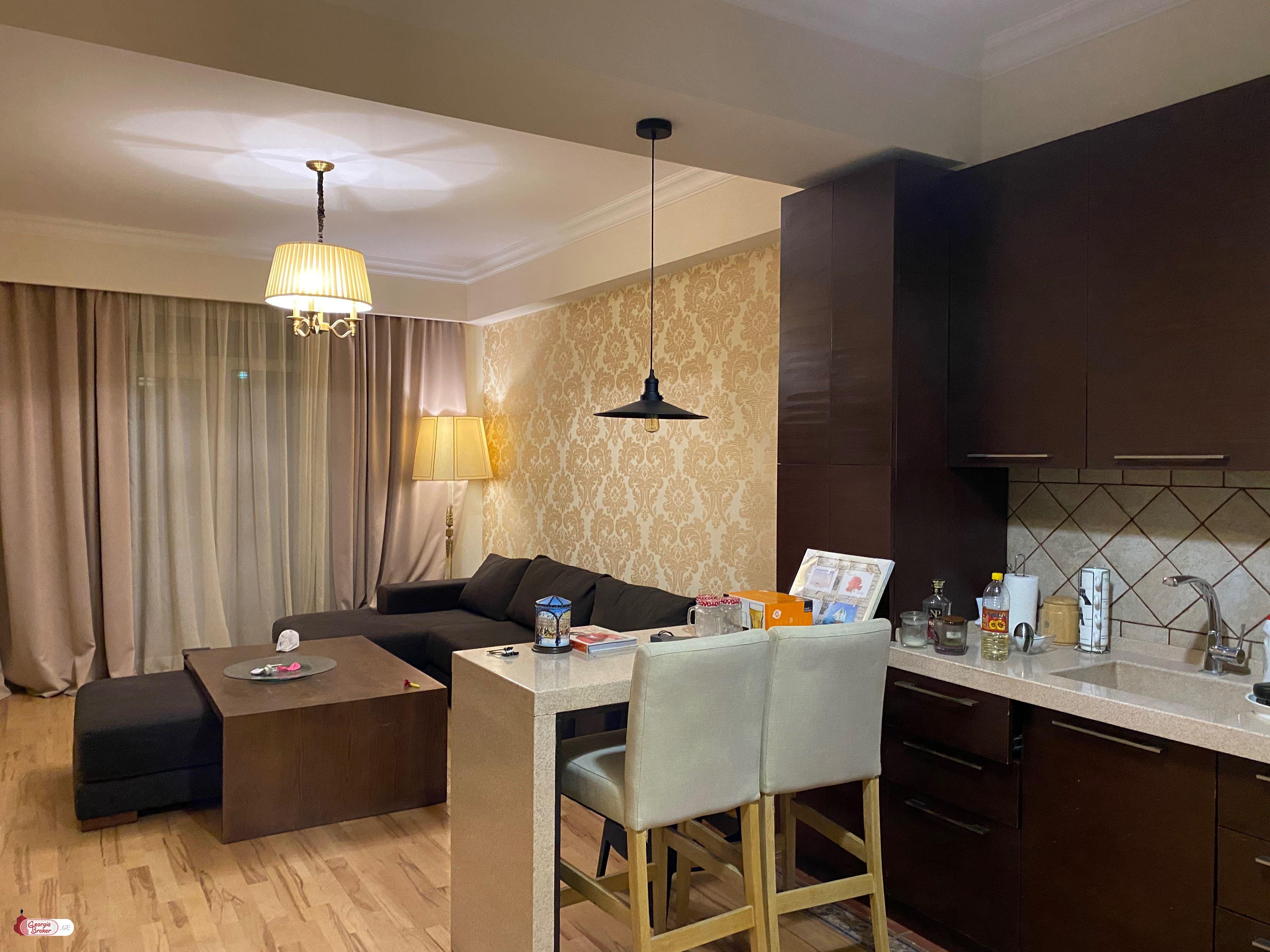 იყიდება ახალი გარემონტებული 2 ოთახიანი ბინა