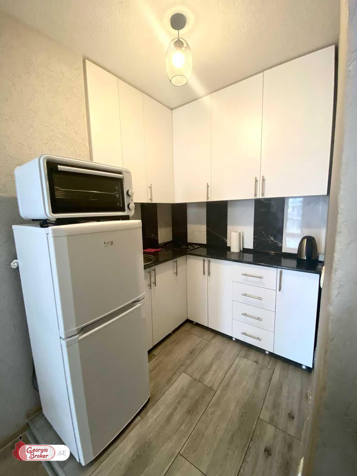 ქირავდება ახალი გარემონტებული 2 ოთახიანი ბინა