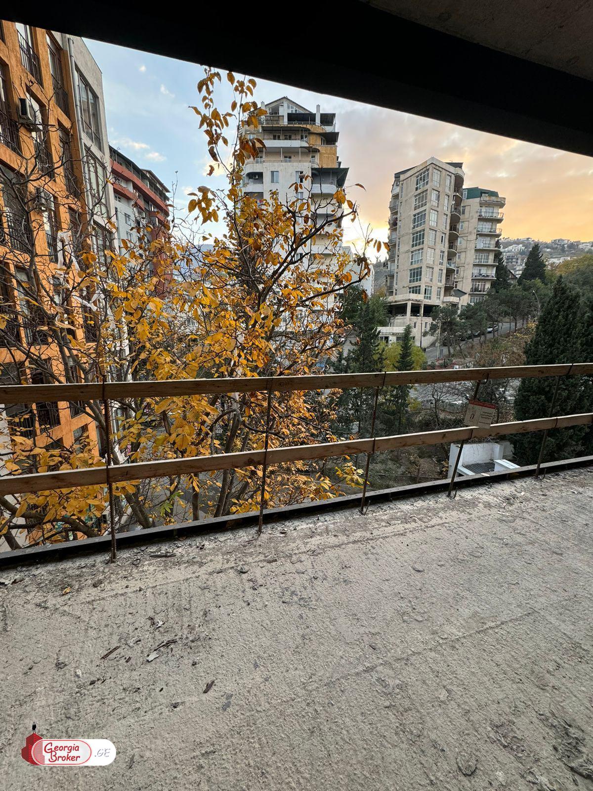 nearly repaired 3-room apartment for sale