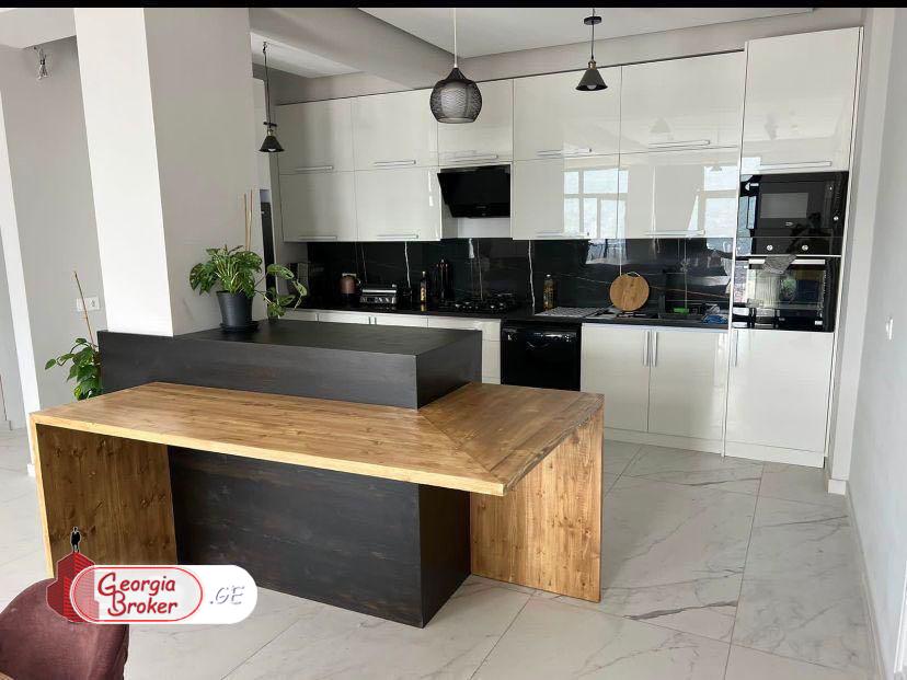 nearly repaired 4-room apartment for sale