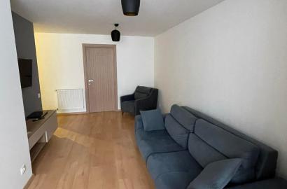 იყიდება ახალი გარემონტებული 3 ოთახიანი ბინა