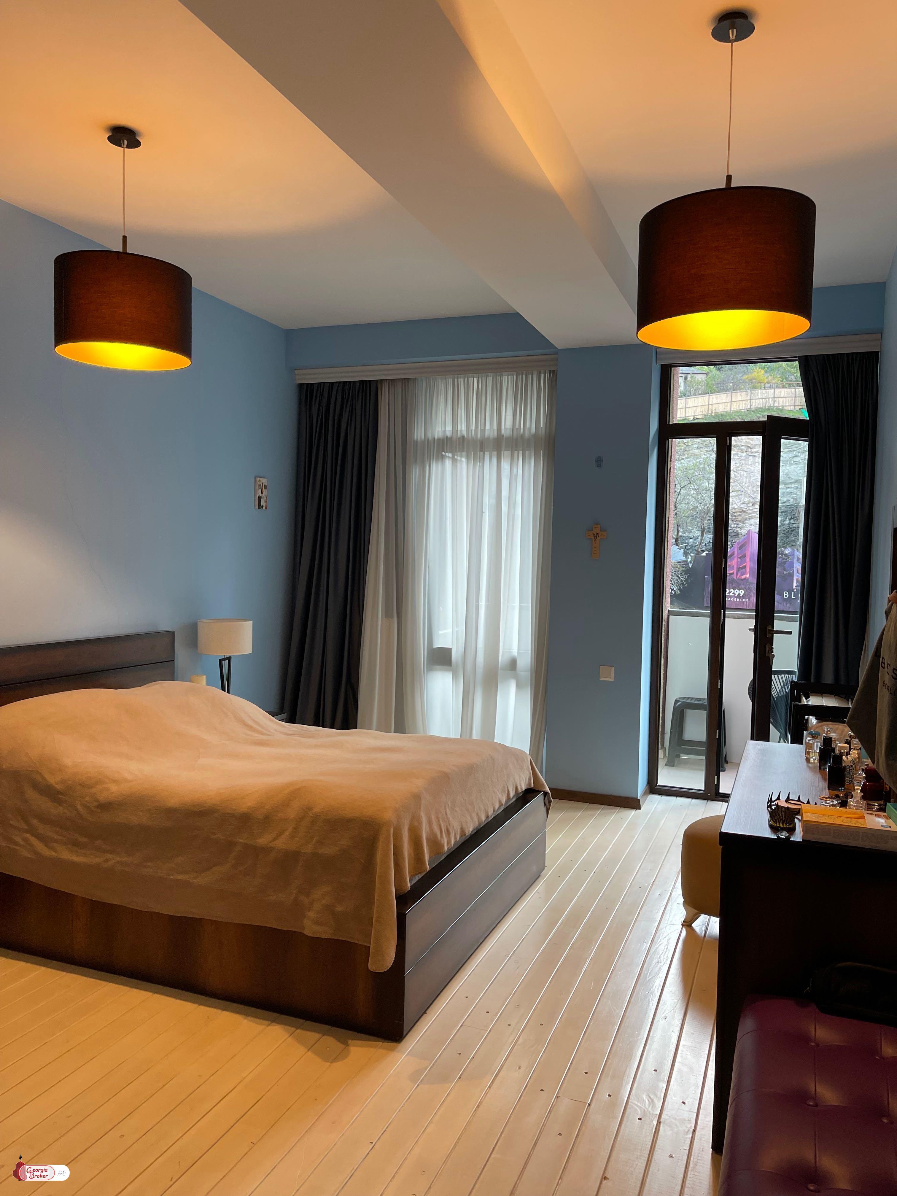 продается квартира с новым ремонтом 2-комнаты