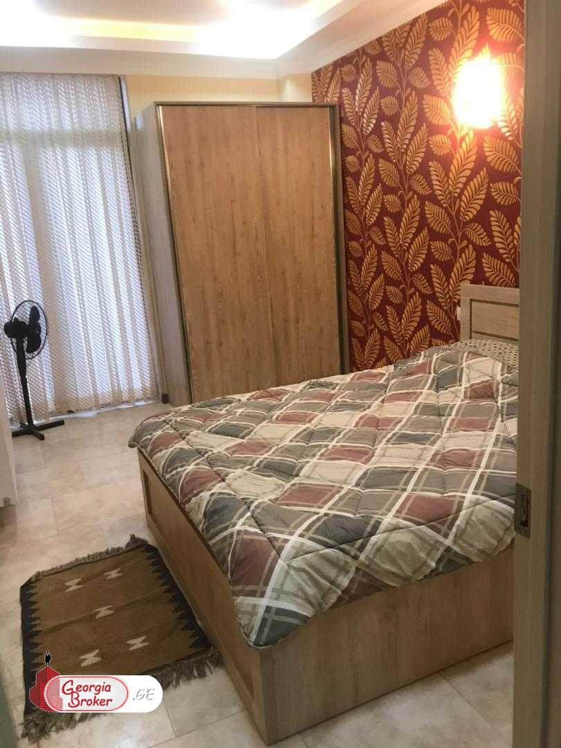 იყიდება ახალი გარემონტებული 2 ოთახიანი ბინა