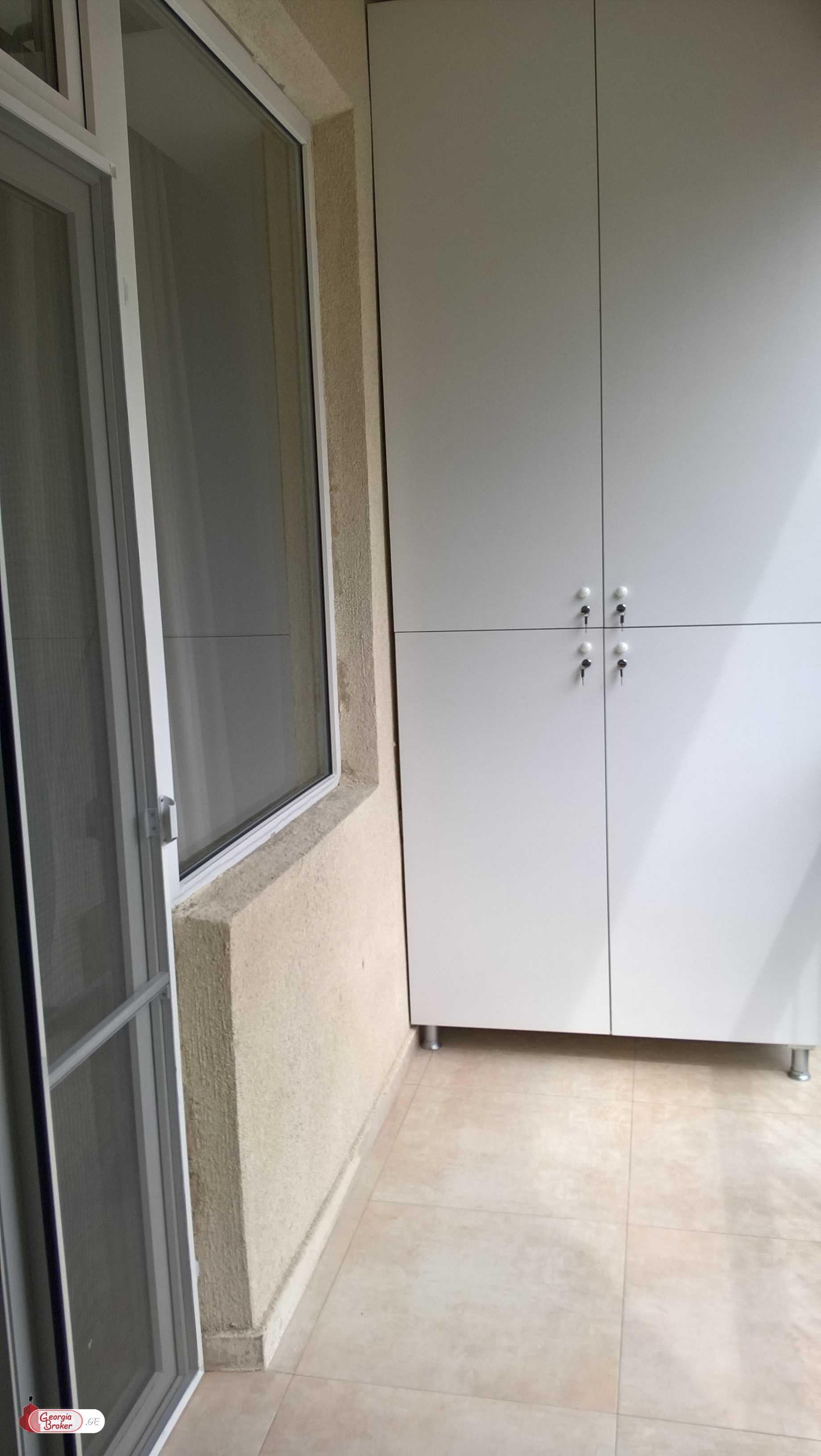 продается квартира с новым ремонтом 2-комнаты