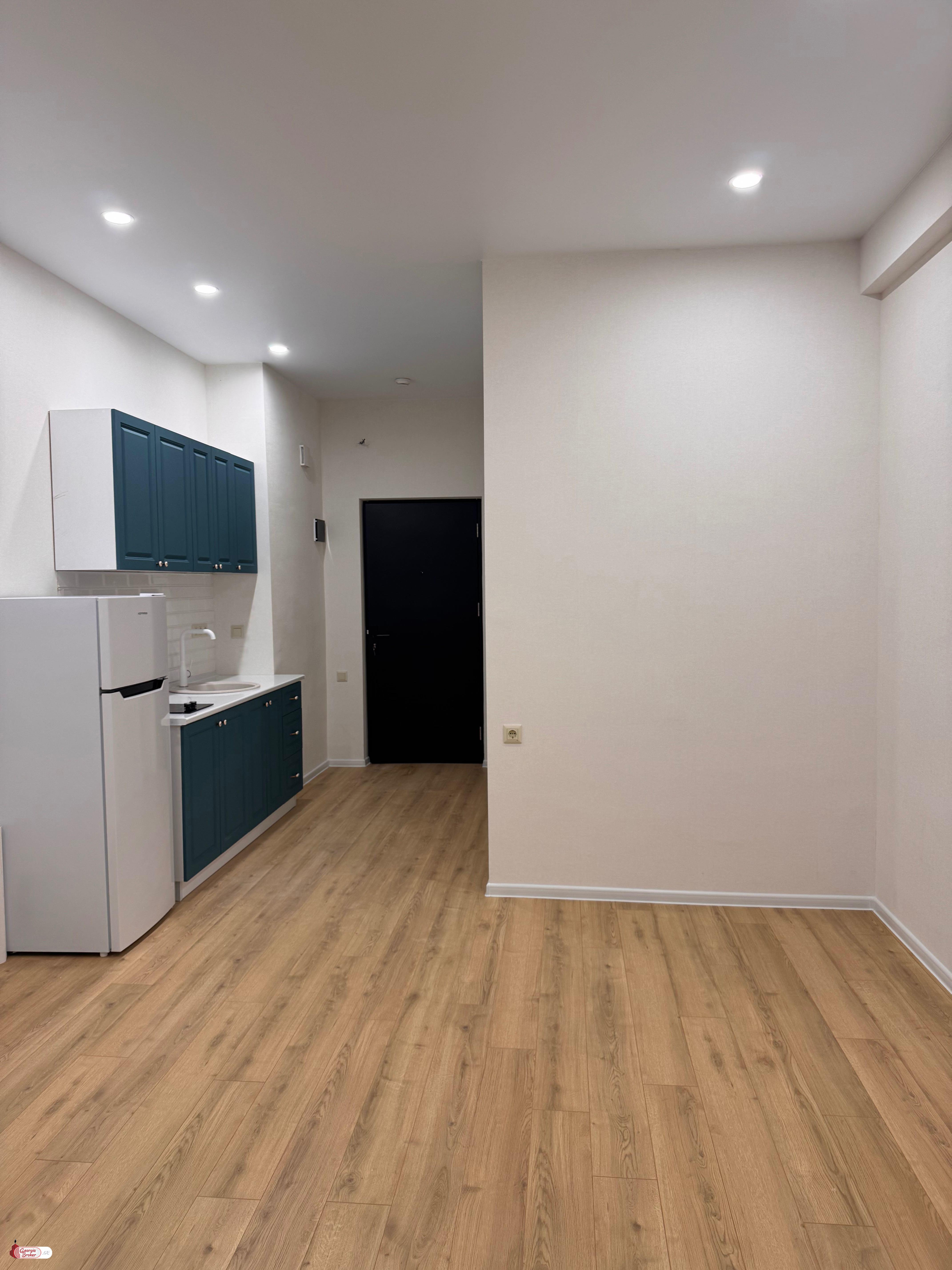 продается квартира с новым ремонтом 1-комната