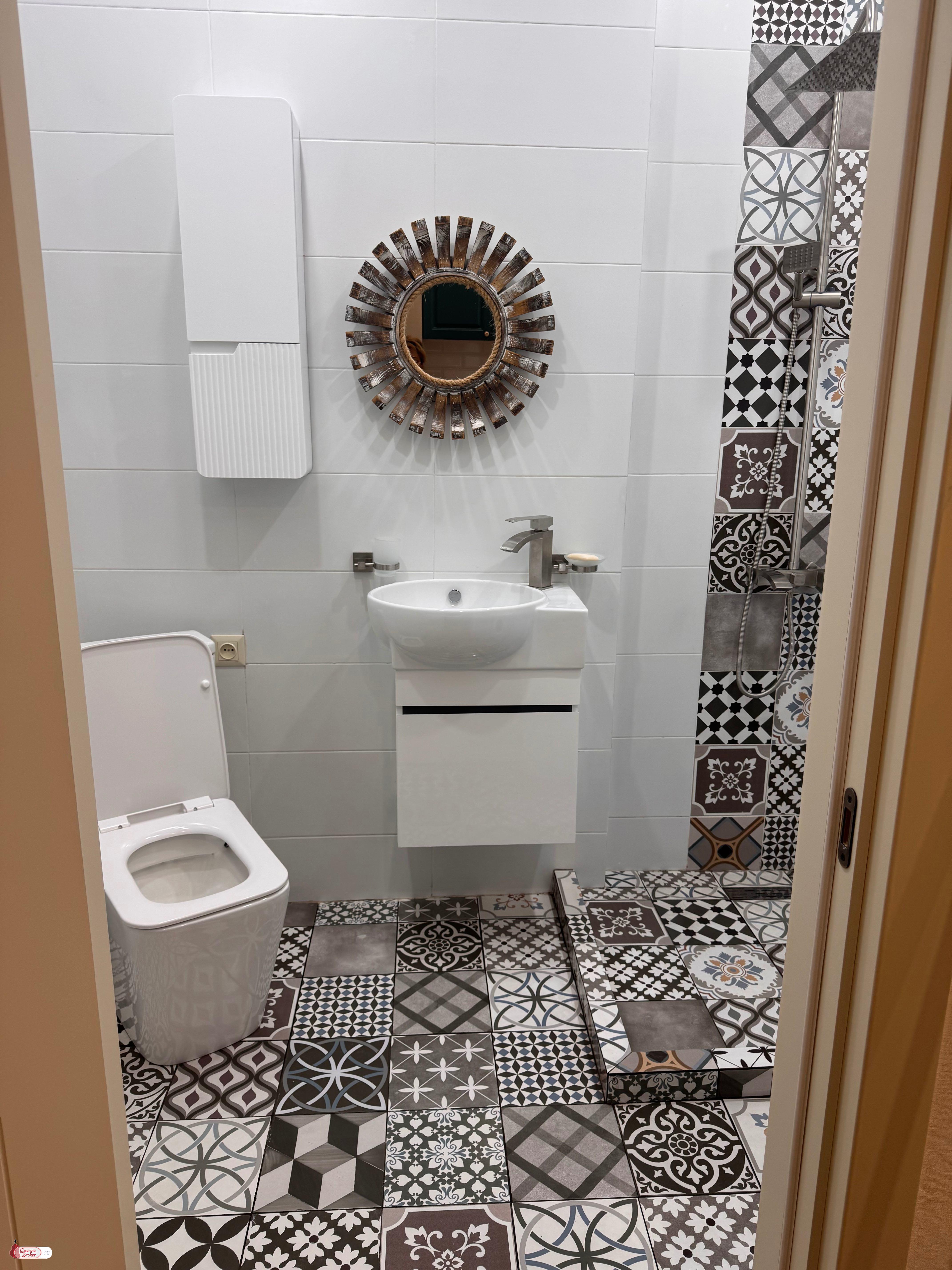 продается квартира с новым ремонтом 1-комната