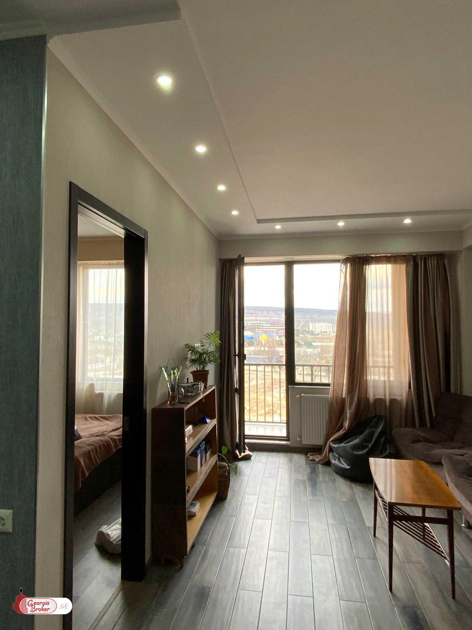 nearly repaired 2-room apartment for sale