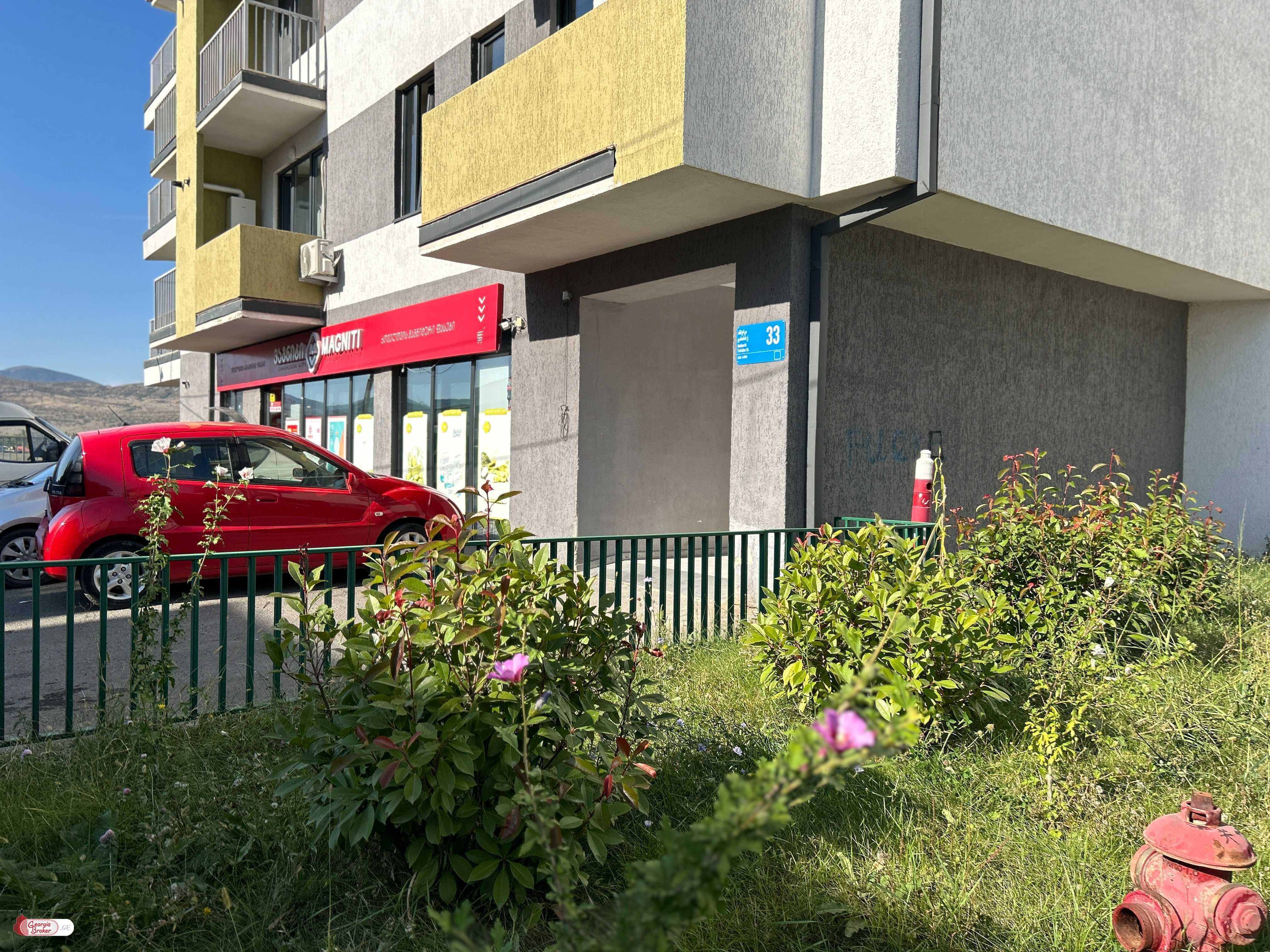 nearly repaired 2-room apartment for sale