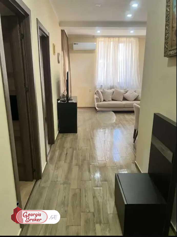 იყიდება ახალი გარემონტებული 3 ოთახიანი ბინა