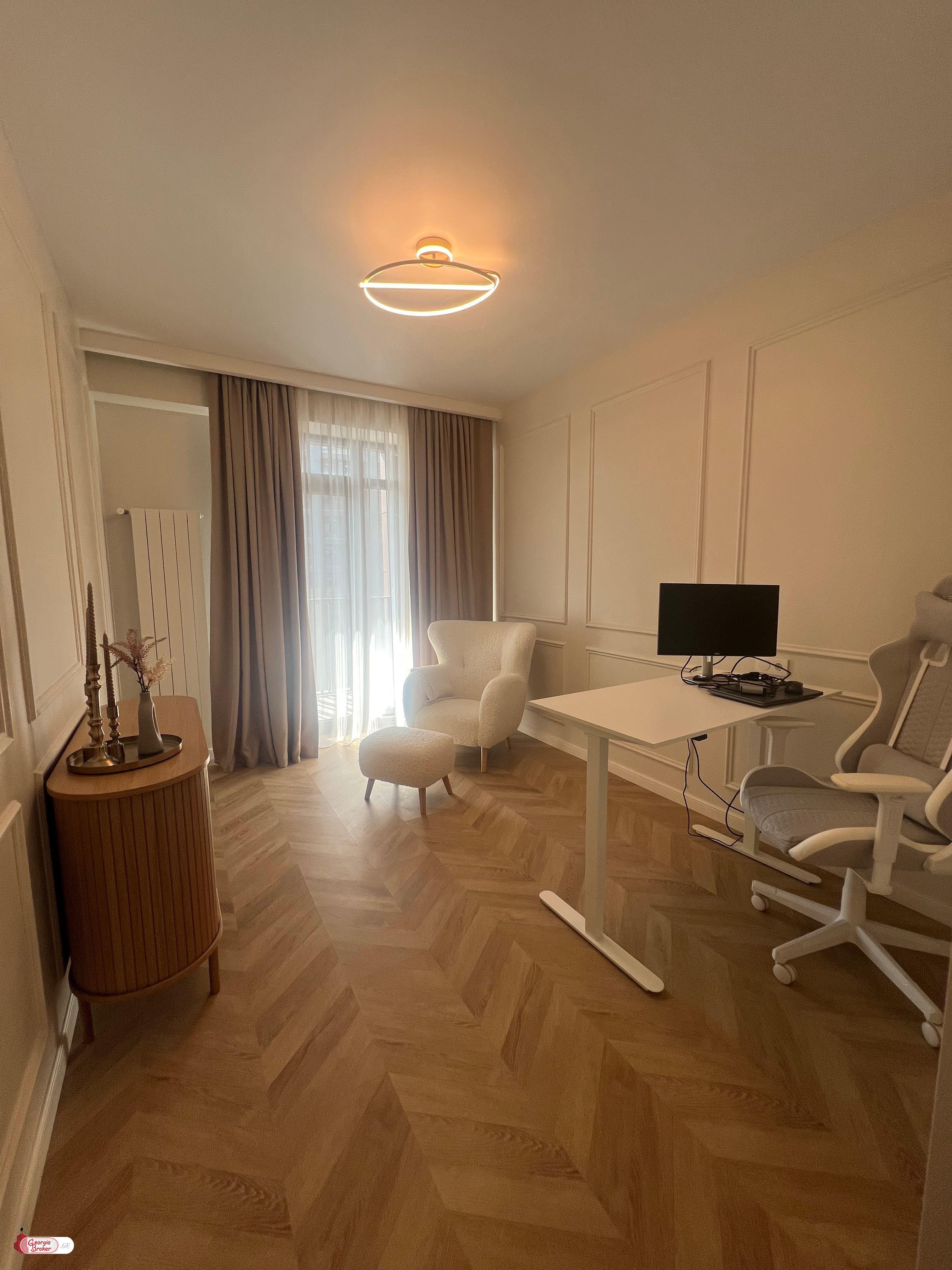 nearly repaired 3-room apartment for sale