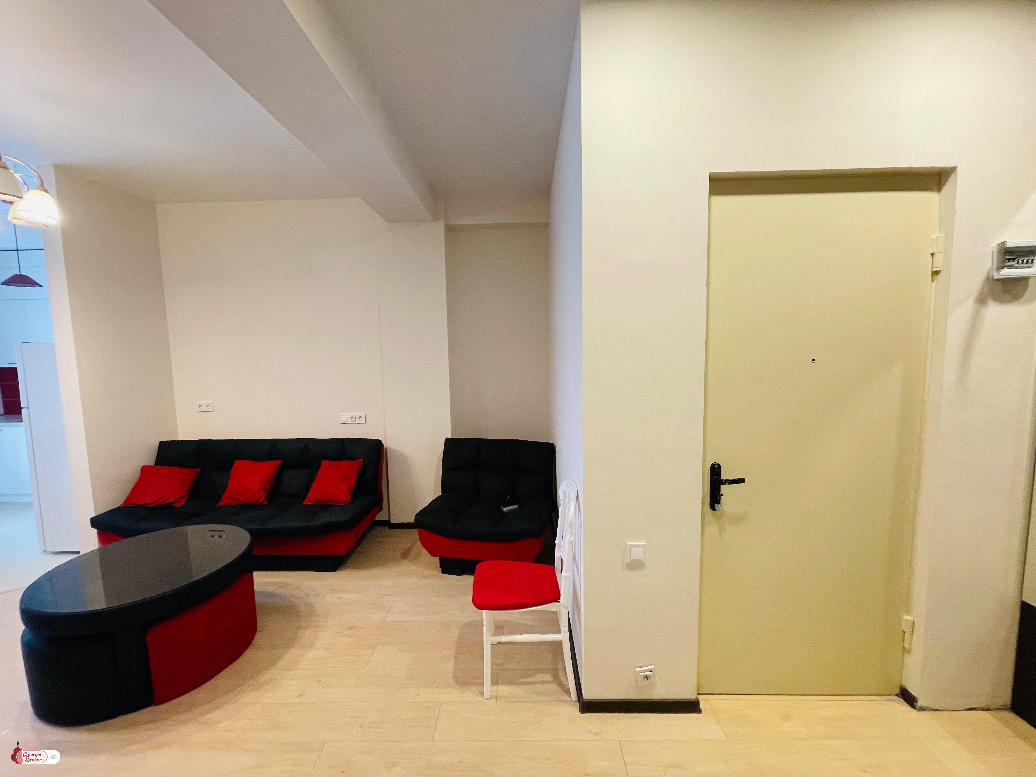 nearly repaired 3-room apartment for sale