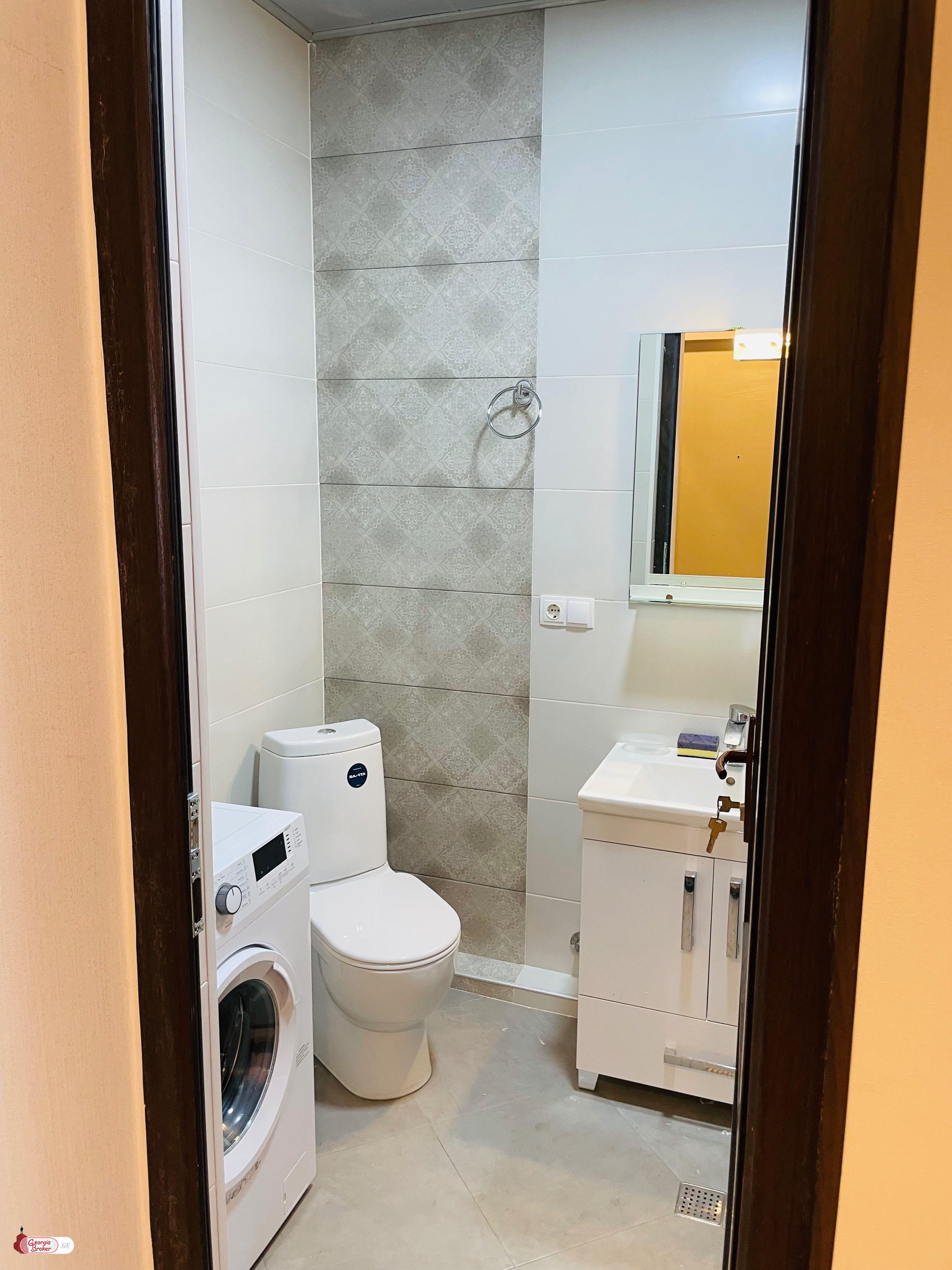 nearly repaired 3-room apartment for sale