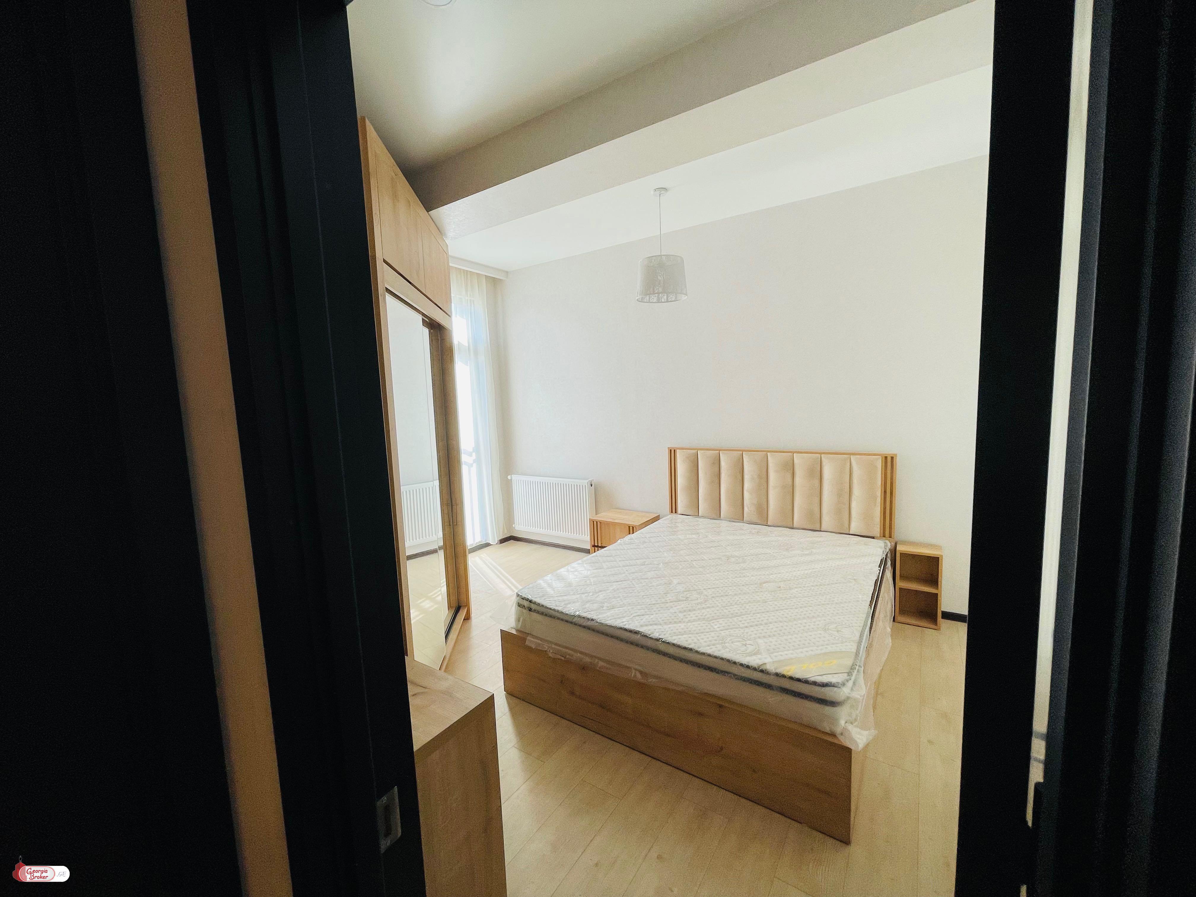 nearly repaired 3-room apartment for sale