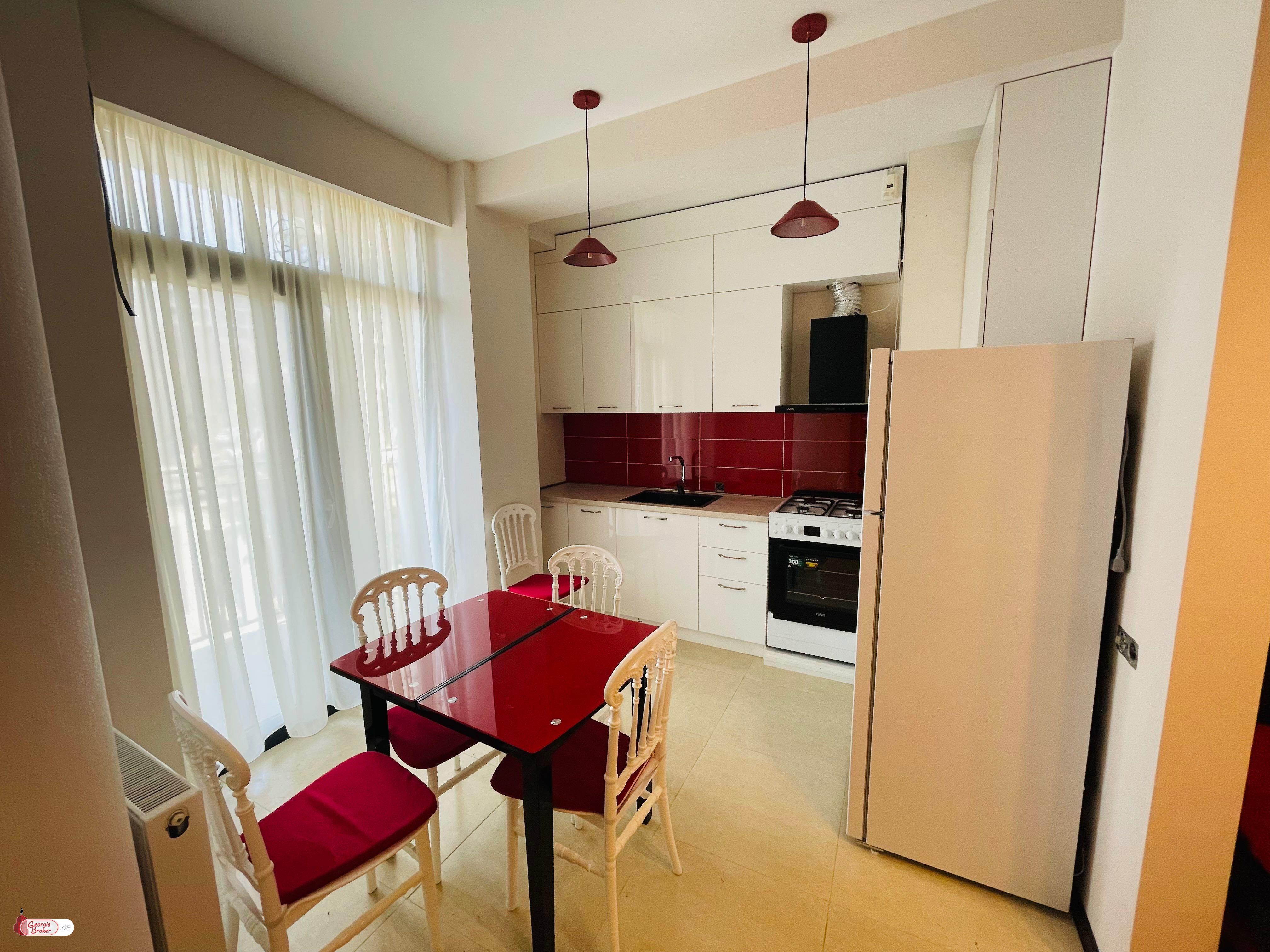 nearly repaired 3-room apartment for sale