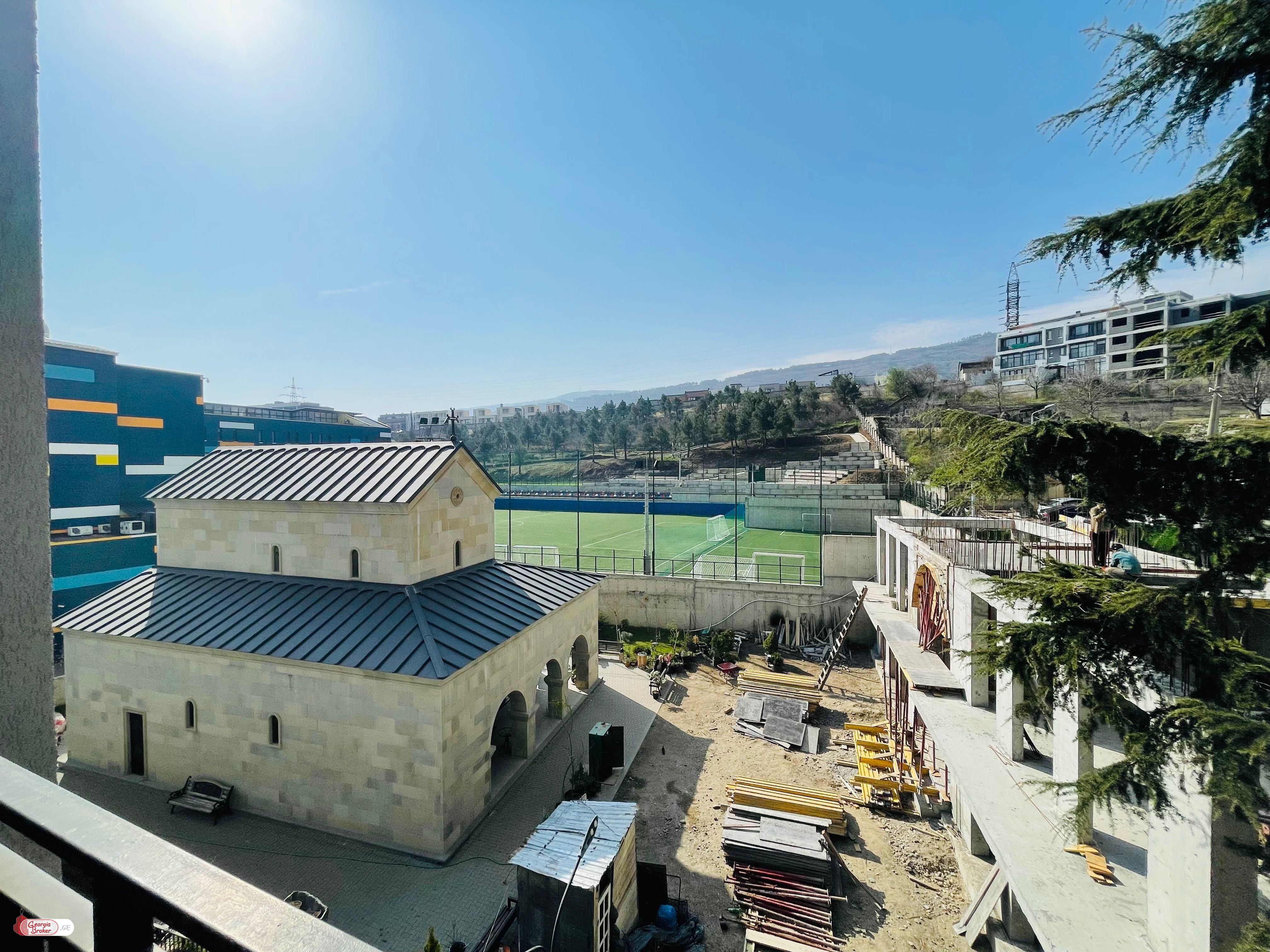 nearly repaired 3-room apartment for sale