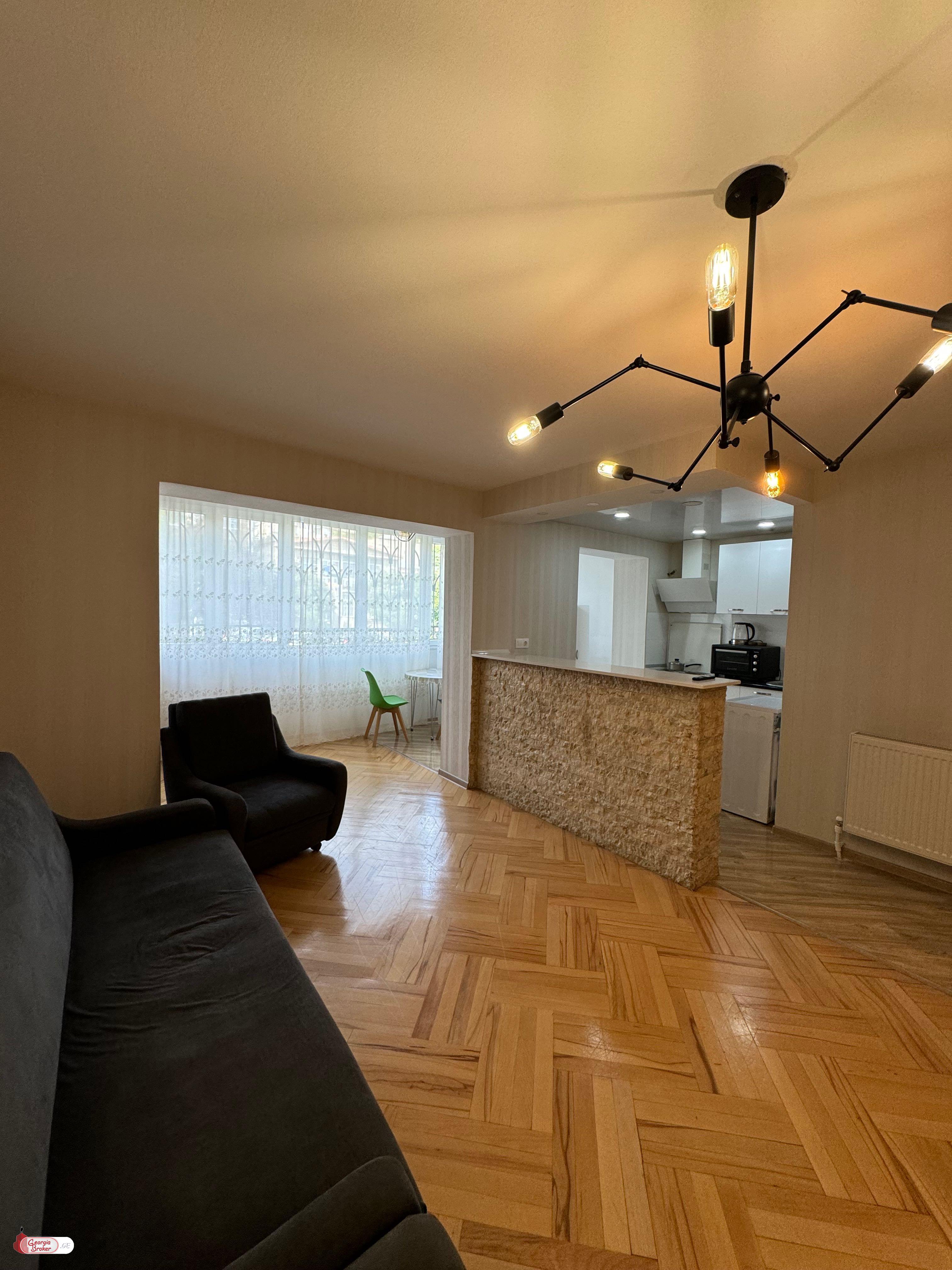 იყიდება ახალი გარემონტებული 3 ოთახიანი ბინა