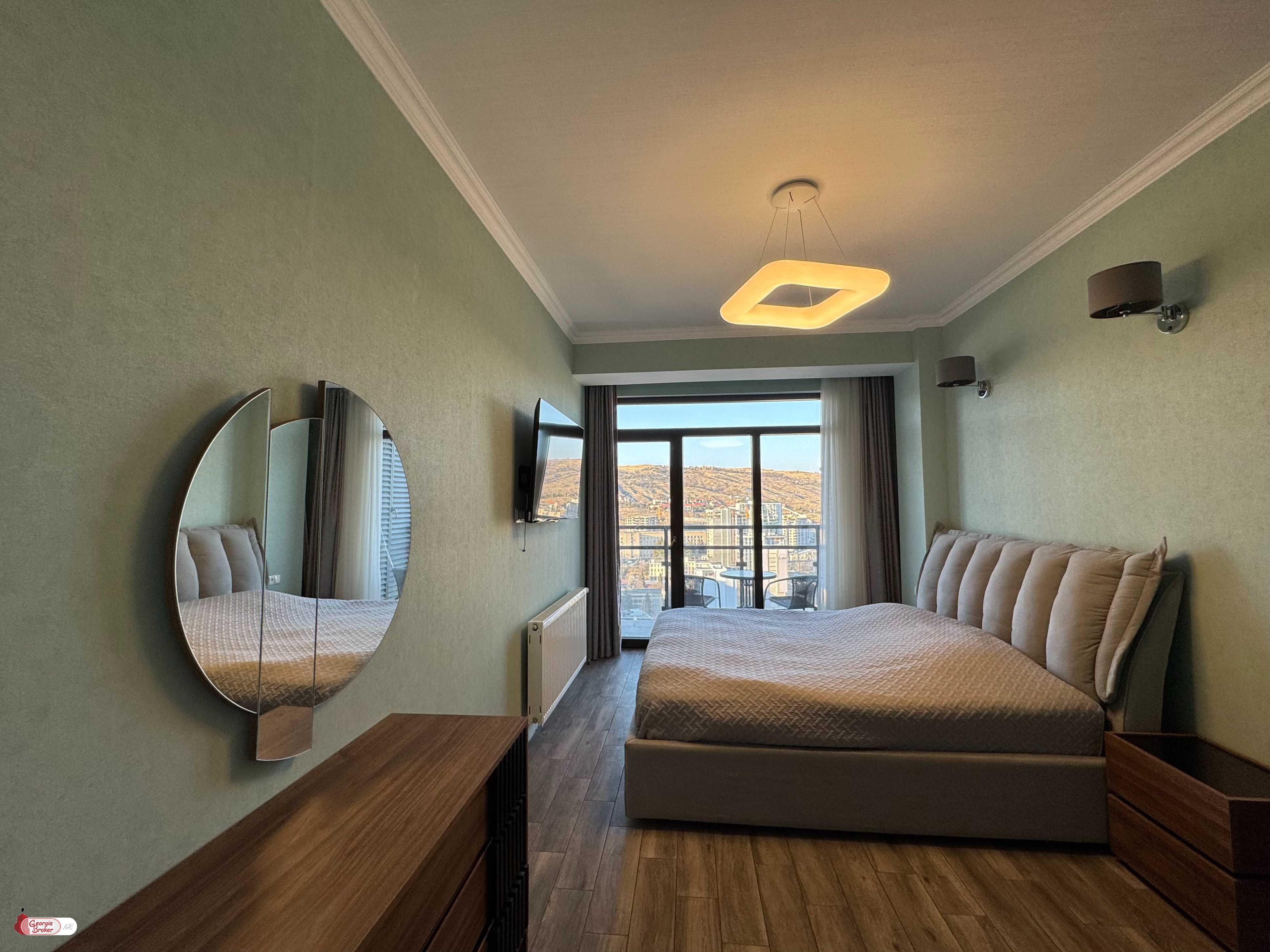 nearly repaired 2-room apartment for sale