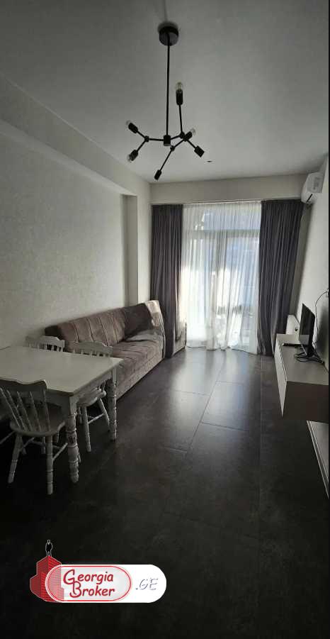 იყიდება ახალი გარემონტებული 2 ოთახიანი ბინა