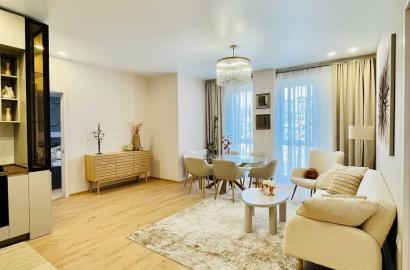 იყიდება ახალი გარემონტებული 3 ოთახიანი ბინა