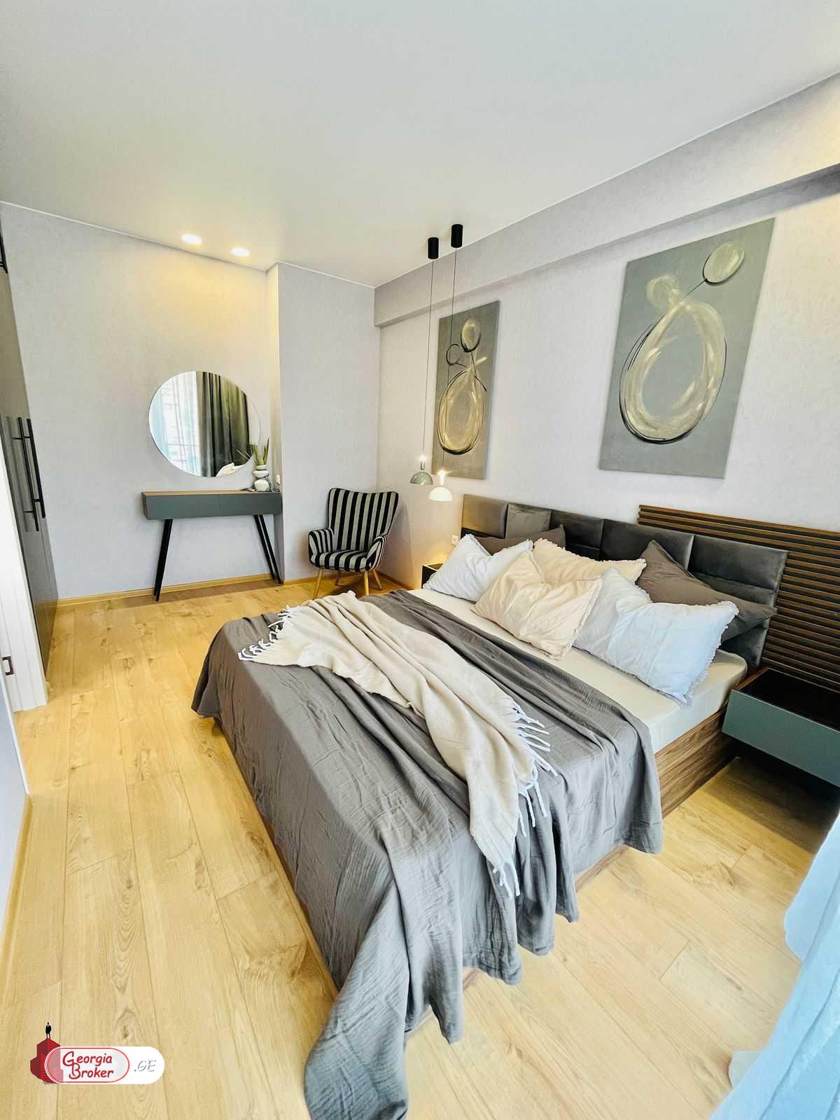 nearly repaired 3-room apartment for sale