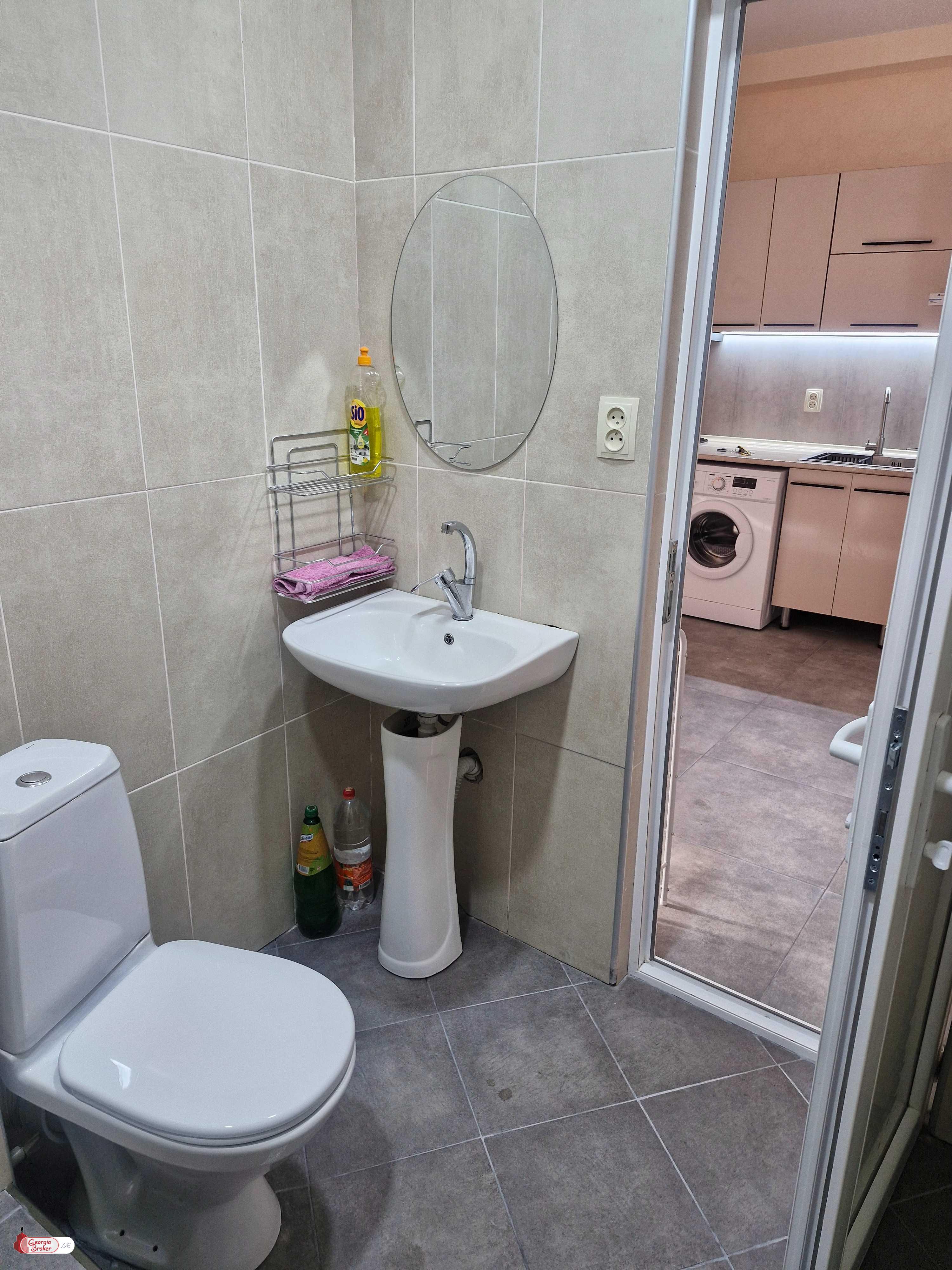 იყიდება ახალი გარემონტებული 3 ოთახიანი ბინა