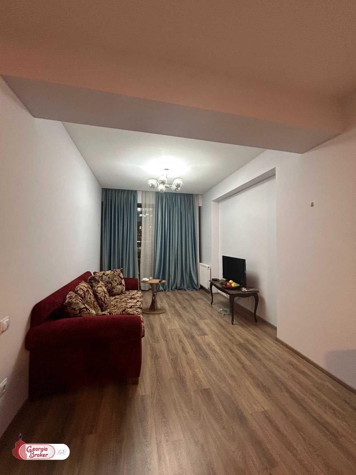 იყიდება ახალი გარემონტებული 3 ოთახიანი ბინა