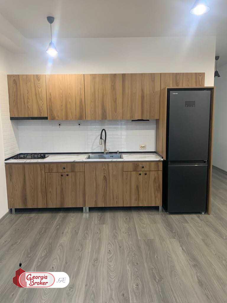 იყიდება ახალი გარემონტებული 2 ოთახიანი ბინა