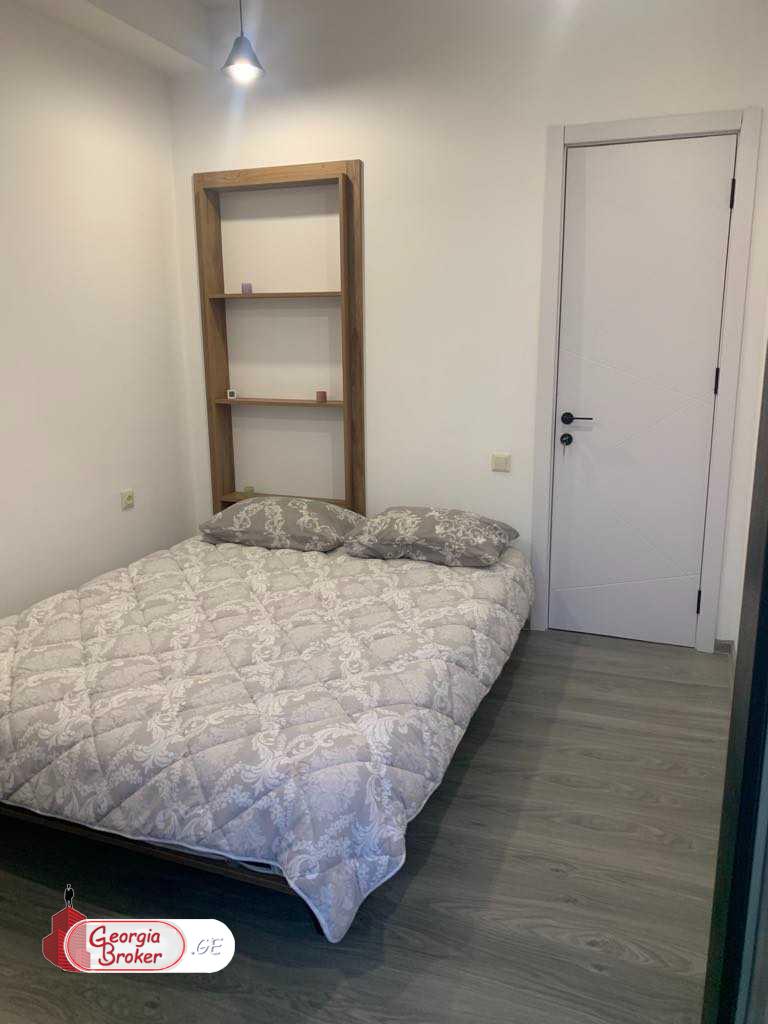 იყიდება ახალი გარემონტებული 2 ოთახიანი ბინა