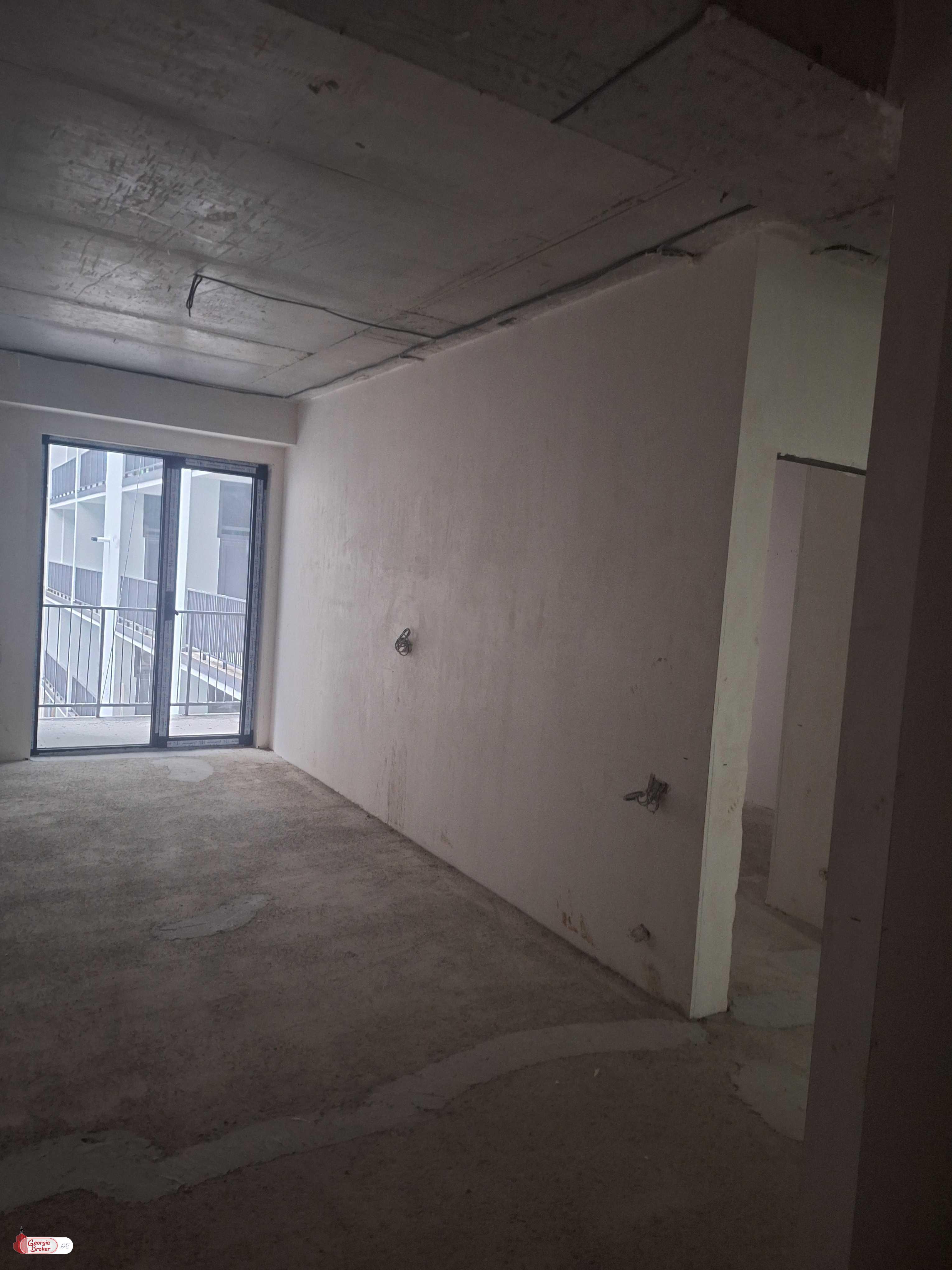 продается квартира с новым ремонтом 2-комнаты