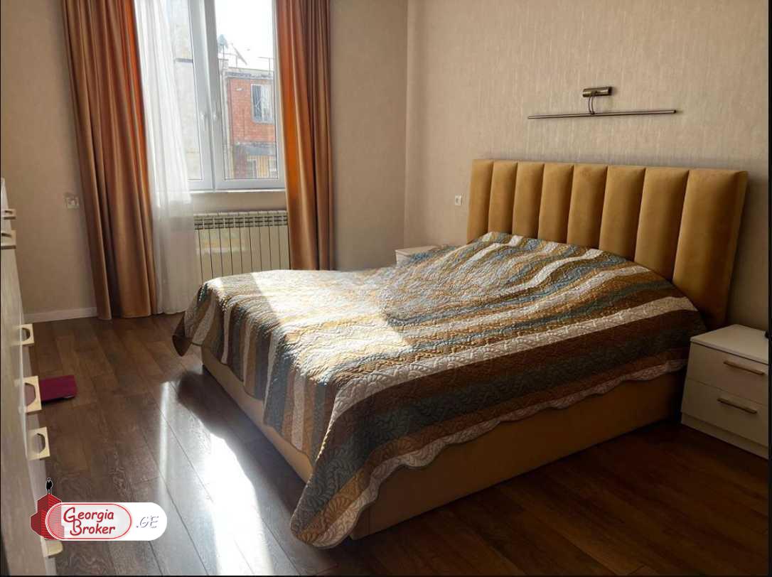 იყიდება ახალი გარემონტებული 4 ოთახიანი ბინა