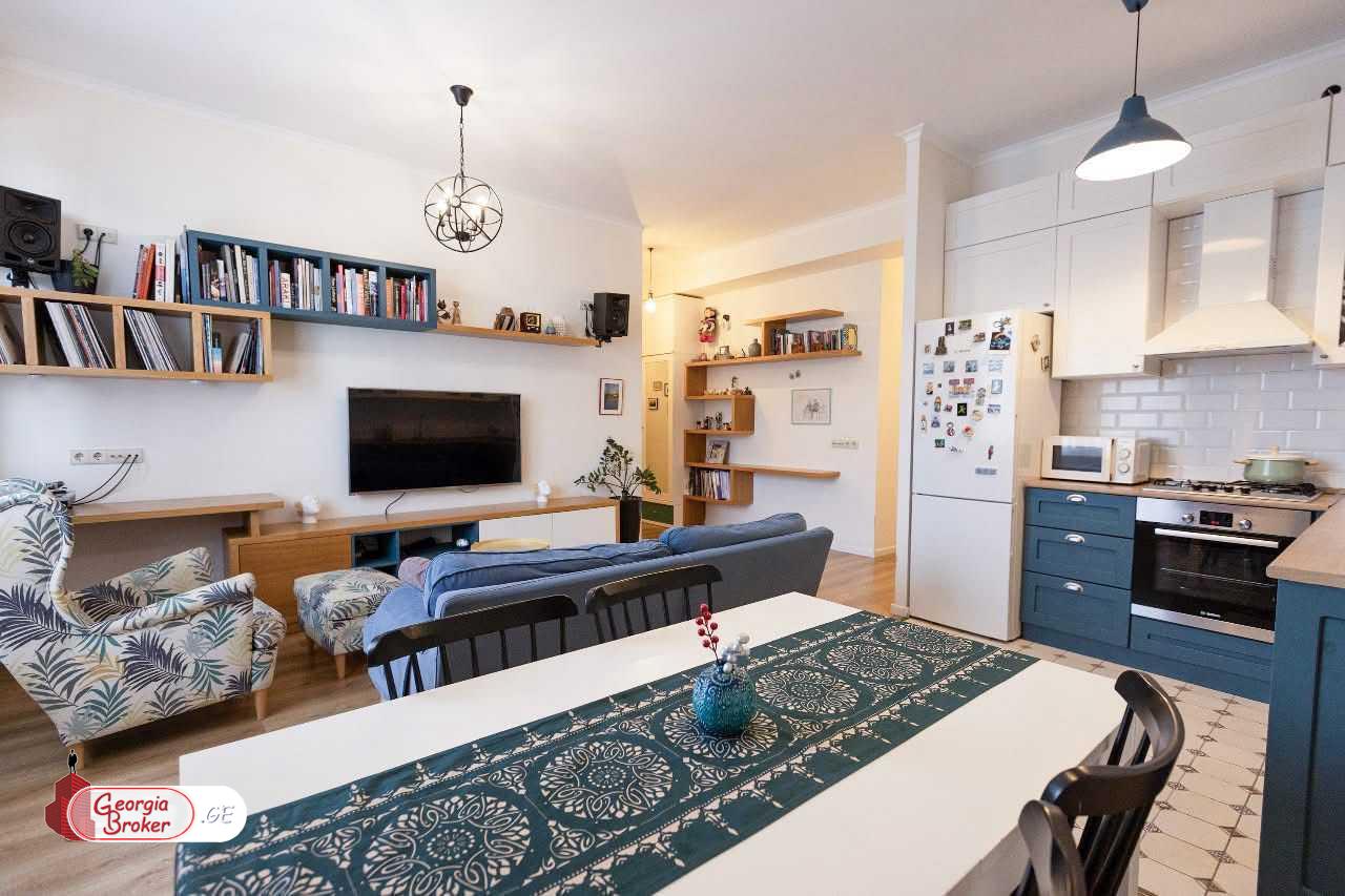 nearly repaired 3-room apartment for sale