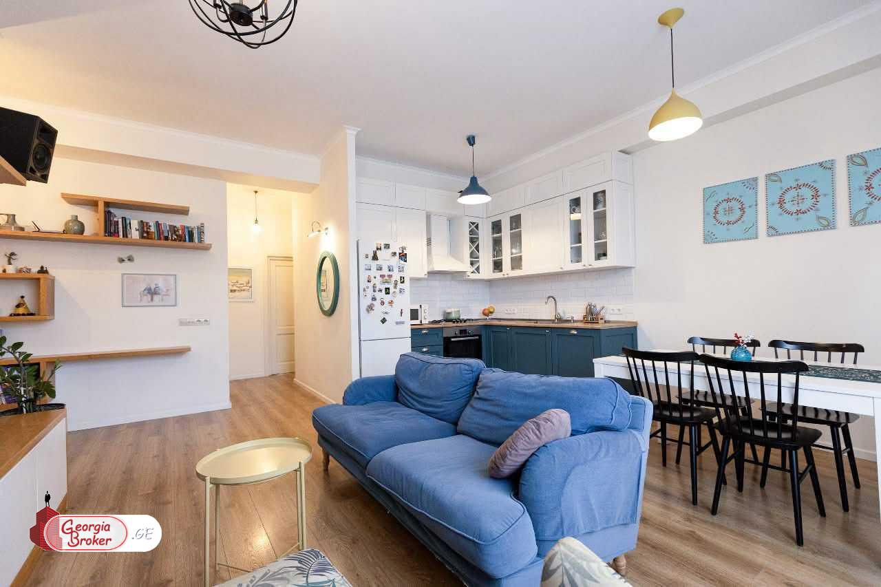 nearly repaired 3-room apartment for sale