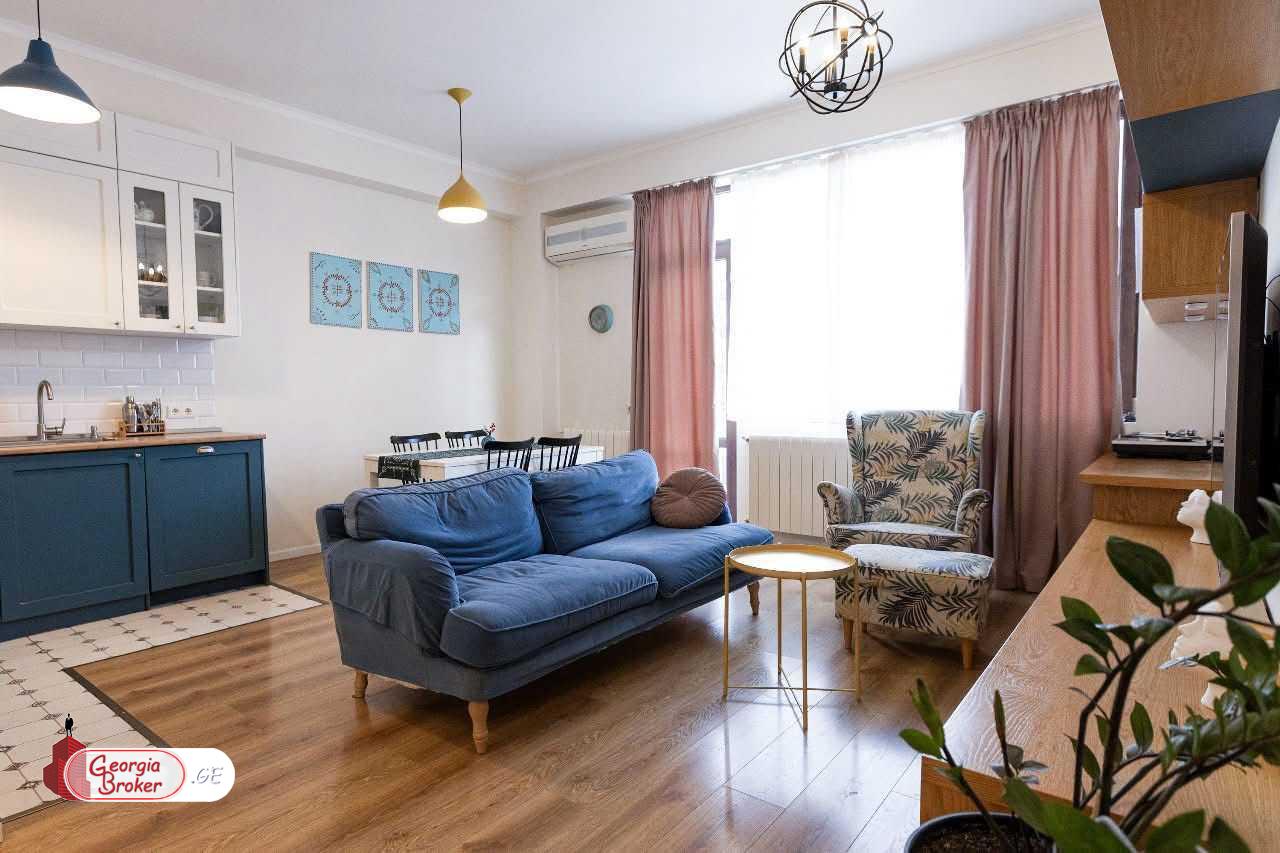 nearly repaired 3-room apartment for sale