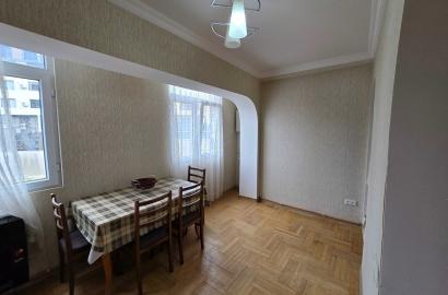 იყიდება ახალი გარემონტებული 2 ოთახიანი ბინა