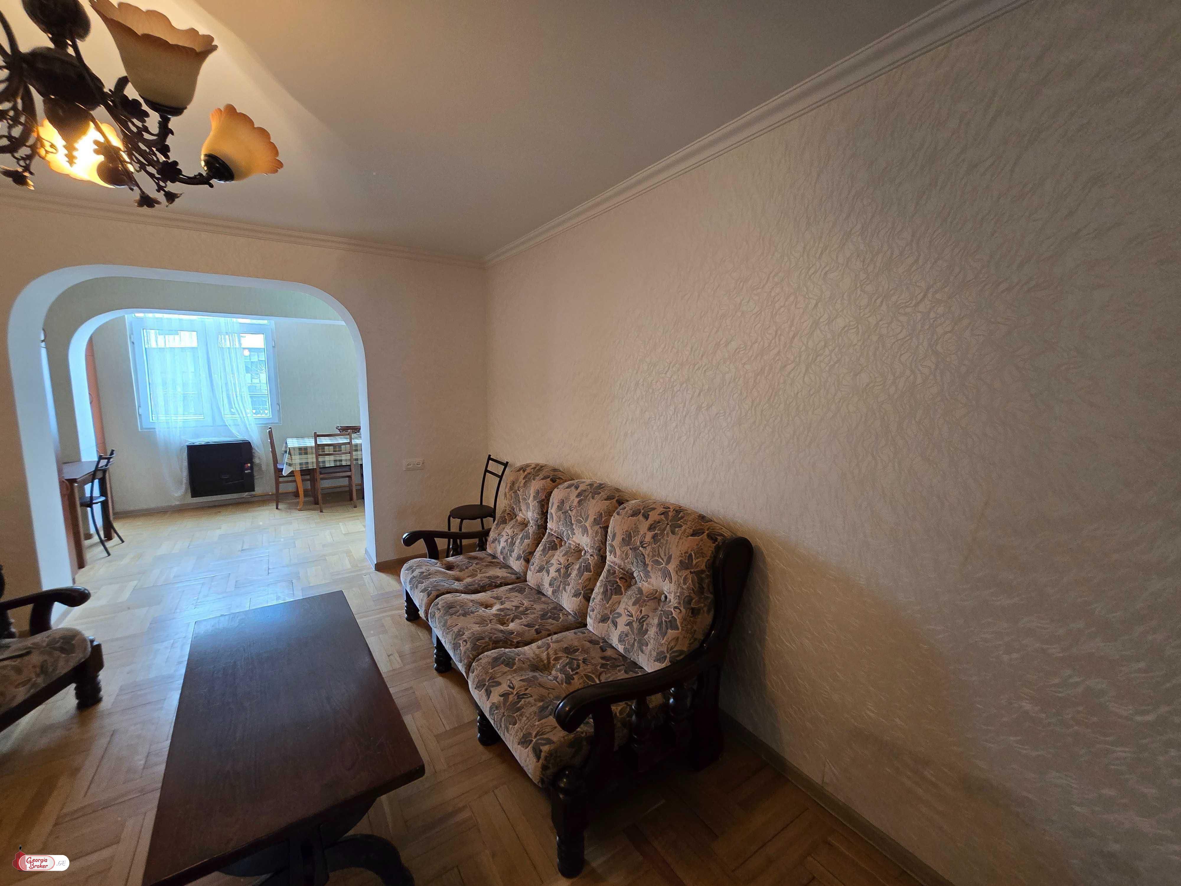 იყიდება ახალი გარემონტებული 2 ოთახიანი ბინა