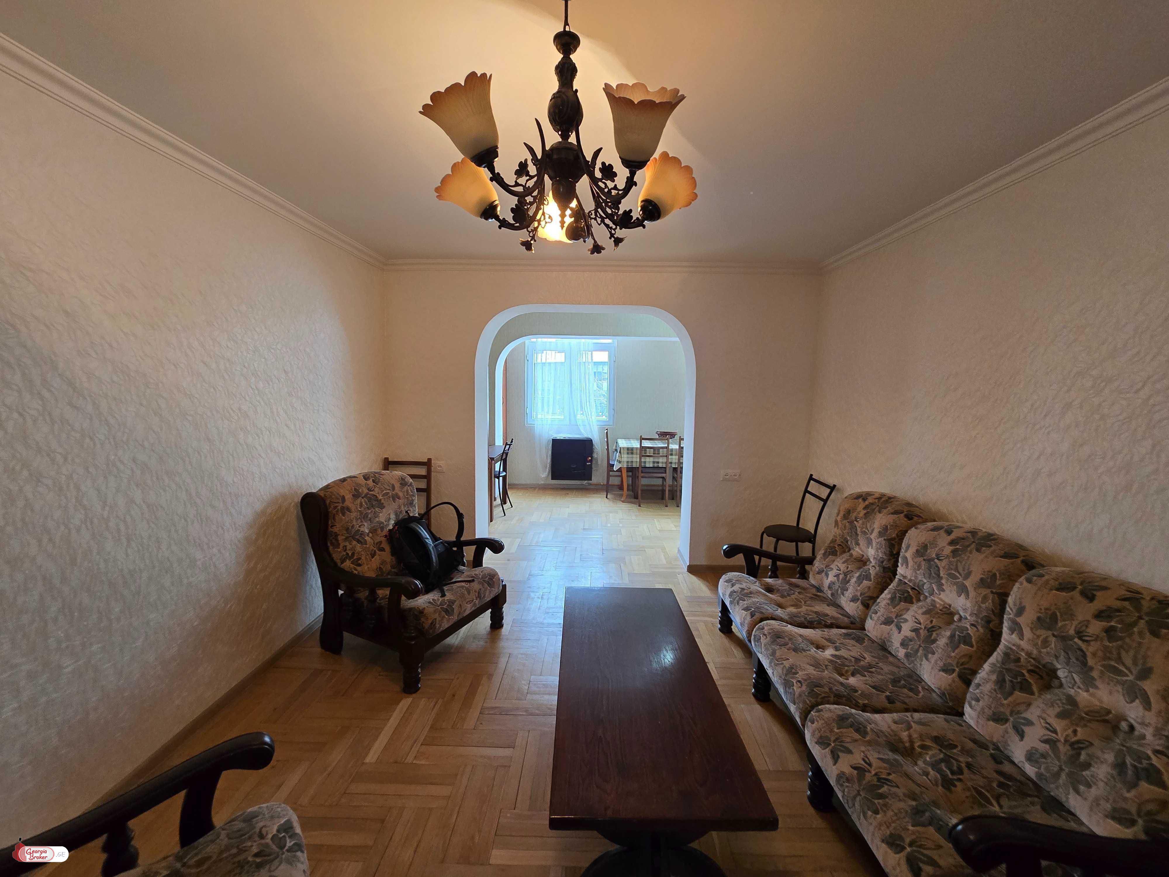 იყიდება ახალი გარემონტებული 2 ოთახიანი ბინა