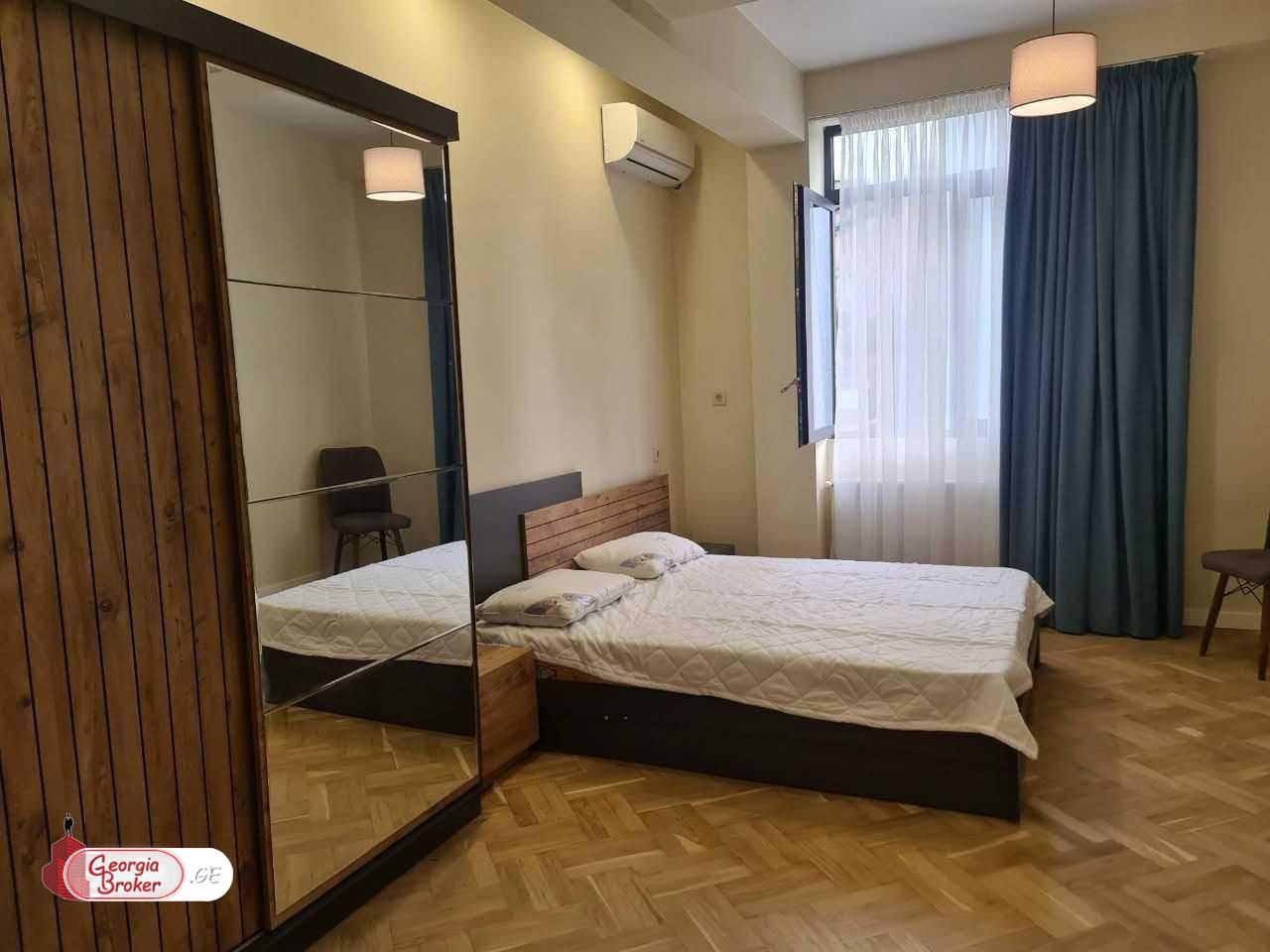 nearly repaired 3-room apartment for sale