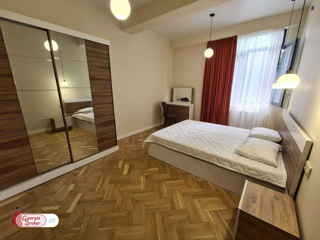 nearly repaired 3-room apartment for sale