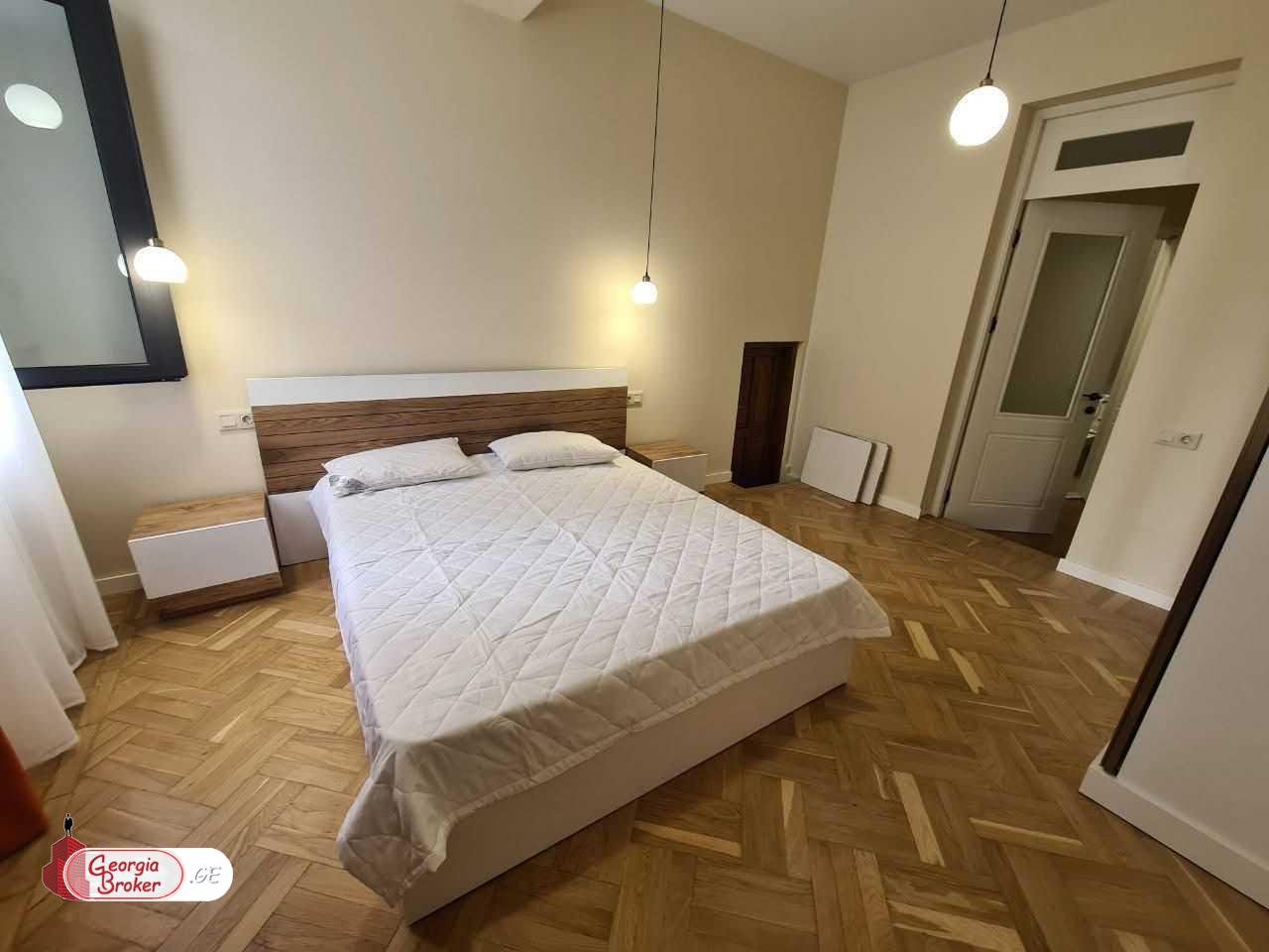 nearly repaired 3-room apartment for sale