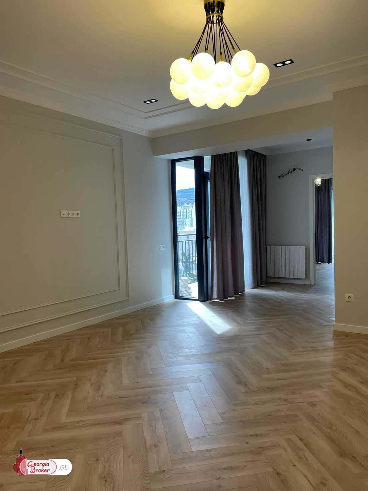 იყიდება ახალი გარემონტებული 3 ოთახიანი ბინა