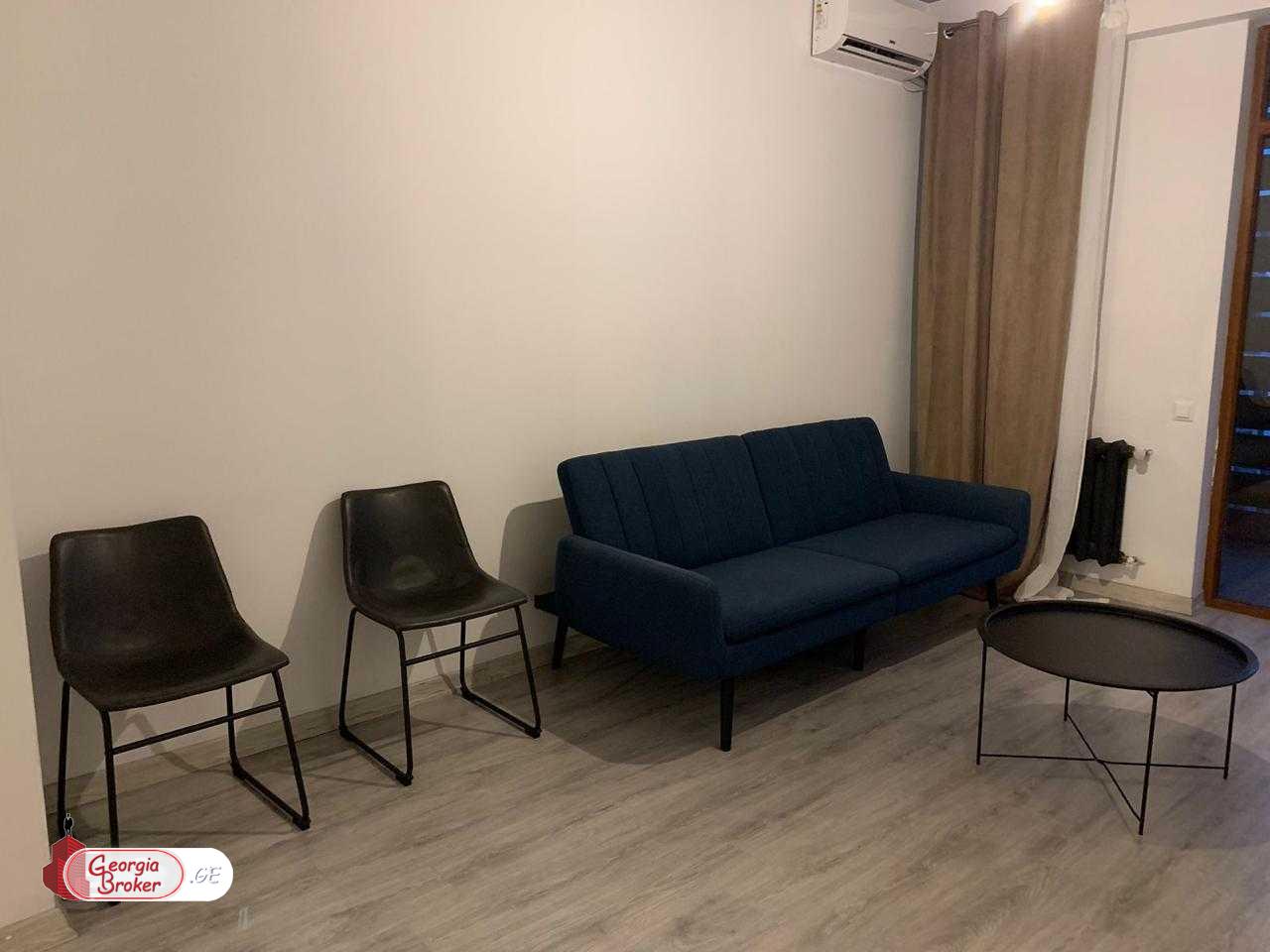 იყიდება ახალი გარემონტებული 2 ოთახიანი ბინა