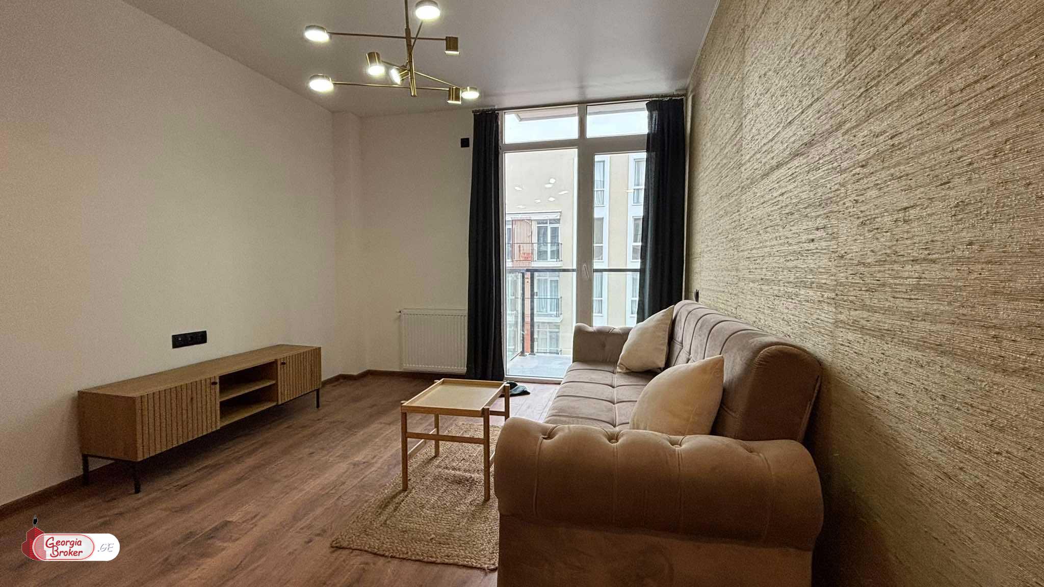 nearly repaired 2-room apartment for sale