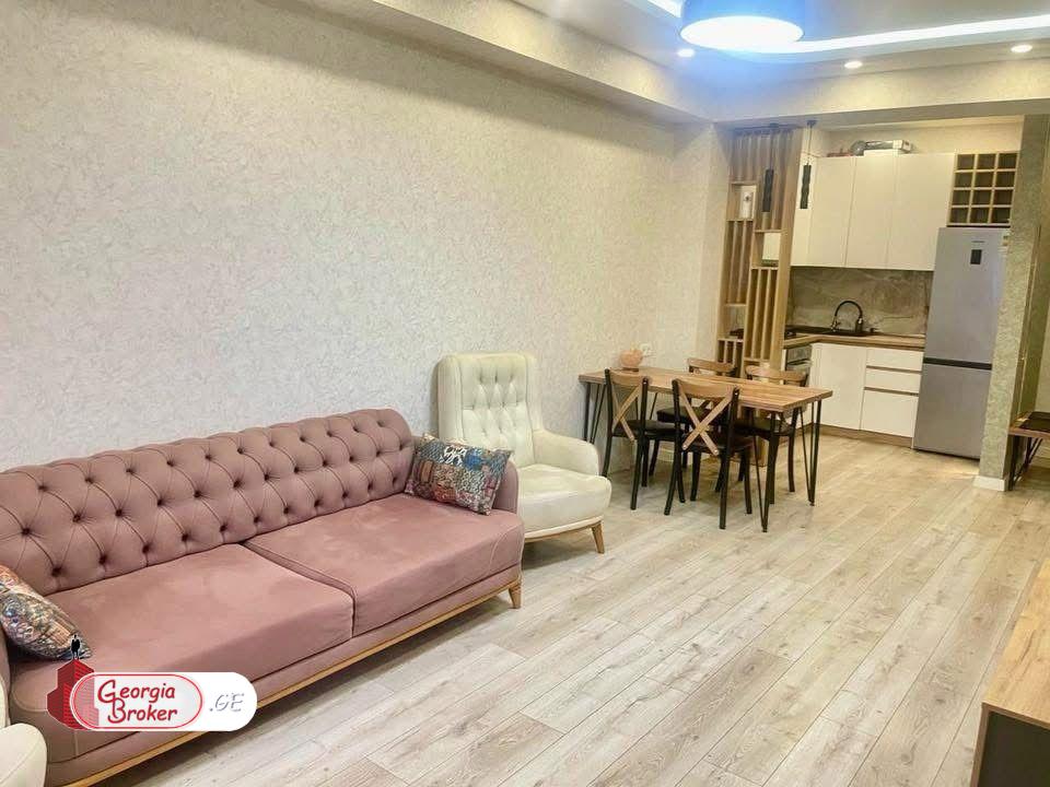 продается квартира с новым ремонтом 2-комнаты