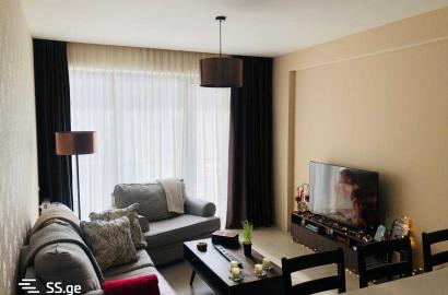 იყიდება ახალი გარემონტებული 3 ოთახიანი ბინა