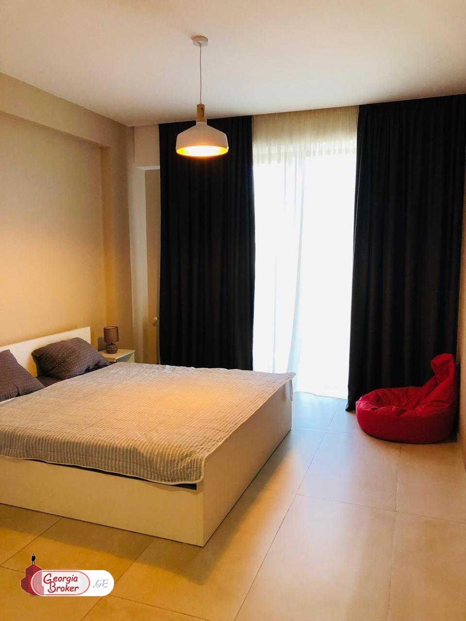 იყიდება ახალი გარემონტებული 3 ოთახიანი ბინა