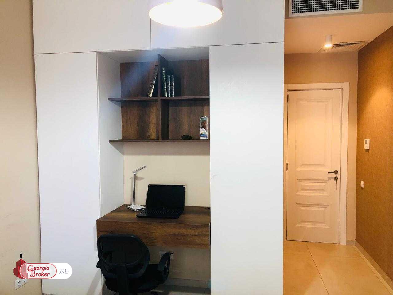 იყიდება ახალი გარემონტებული 3 ოთახიანი ბინა