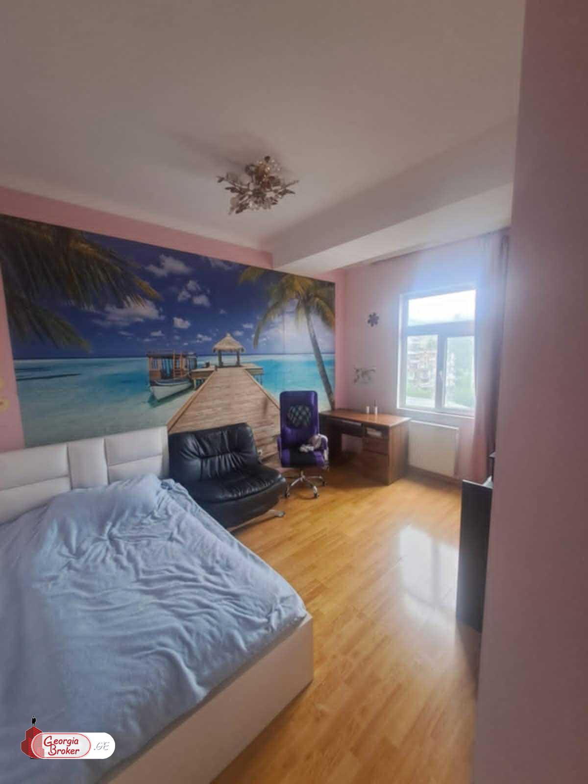 იყიდება ახალი გარემონტებული 4 ოთახიანი ბინა