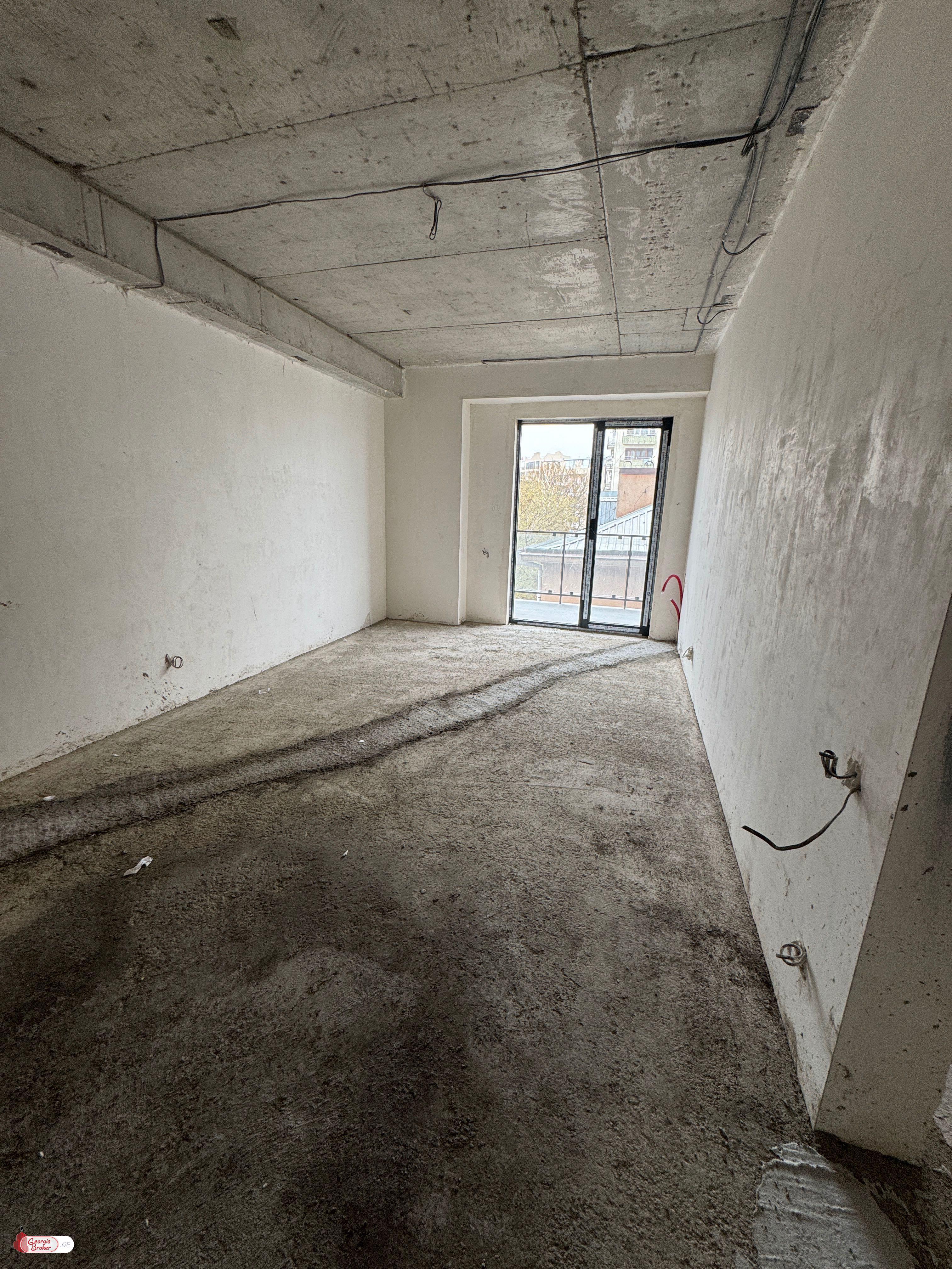 იყიდება ახალი აშენებული 4 ოთახიანი ბინა