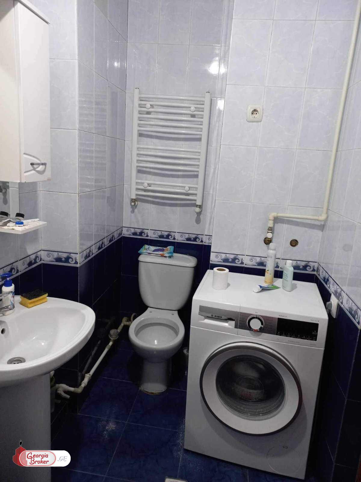 old repaired 3-room apartment for sale