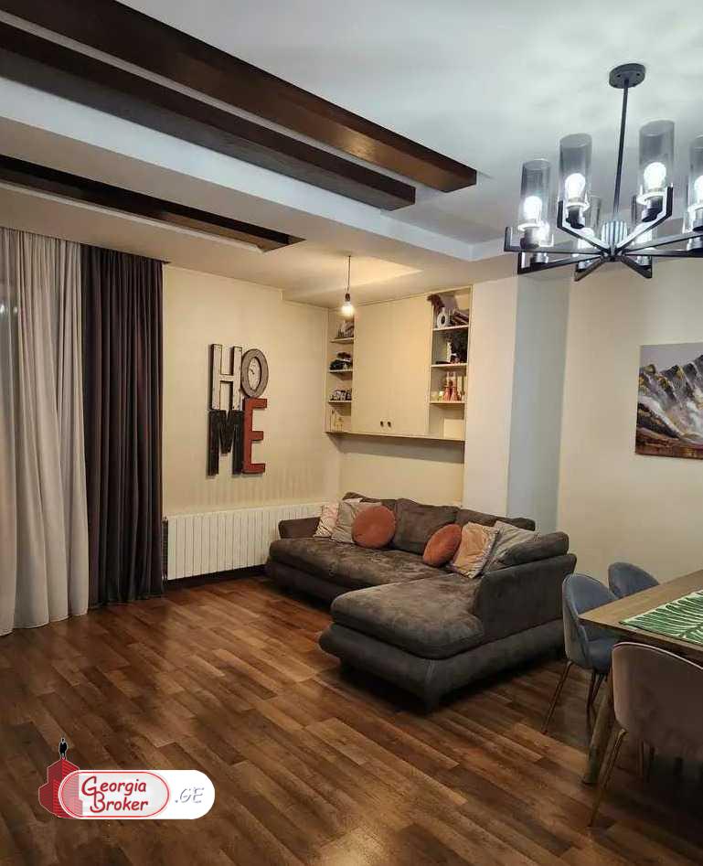 იყიდება ახალი გარემონტებული 4 ოთახიანი ბინა